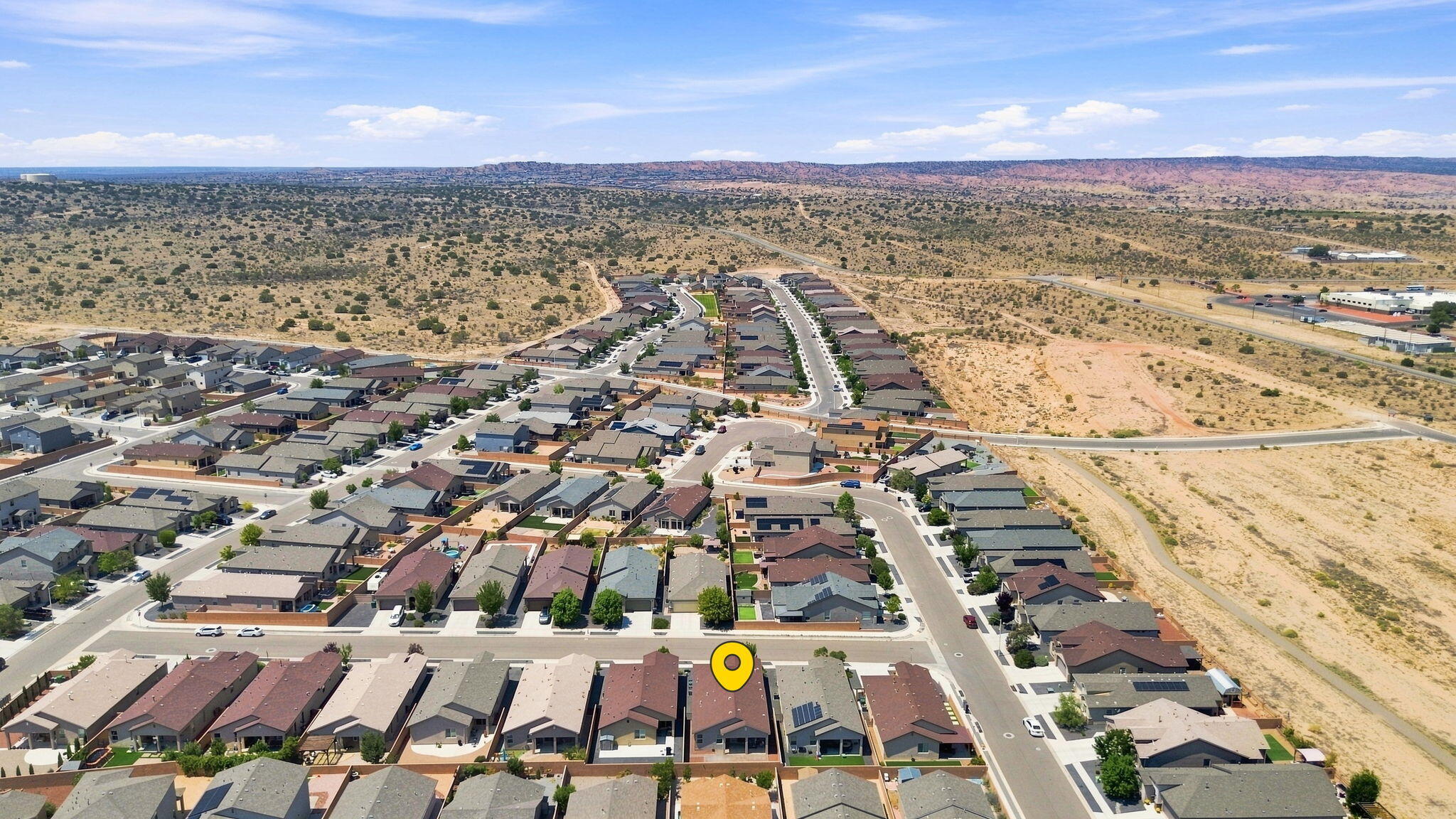 Photo 7 — 6329 Kestrel Drive NE