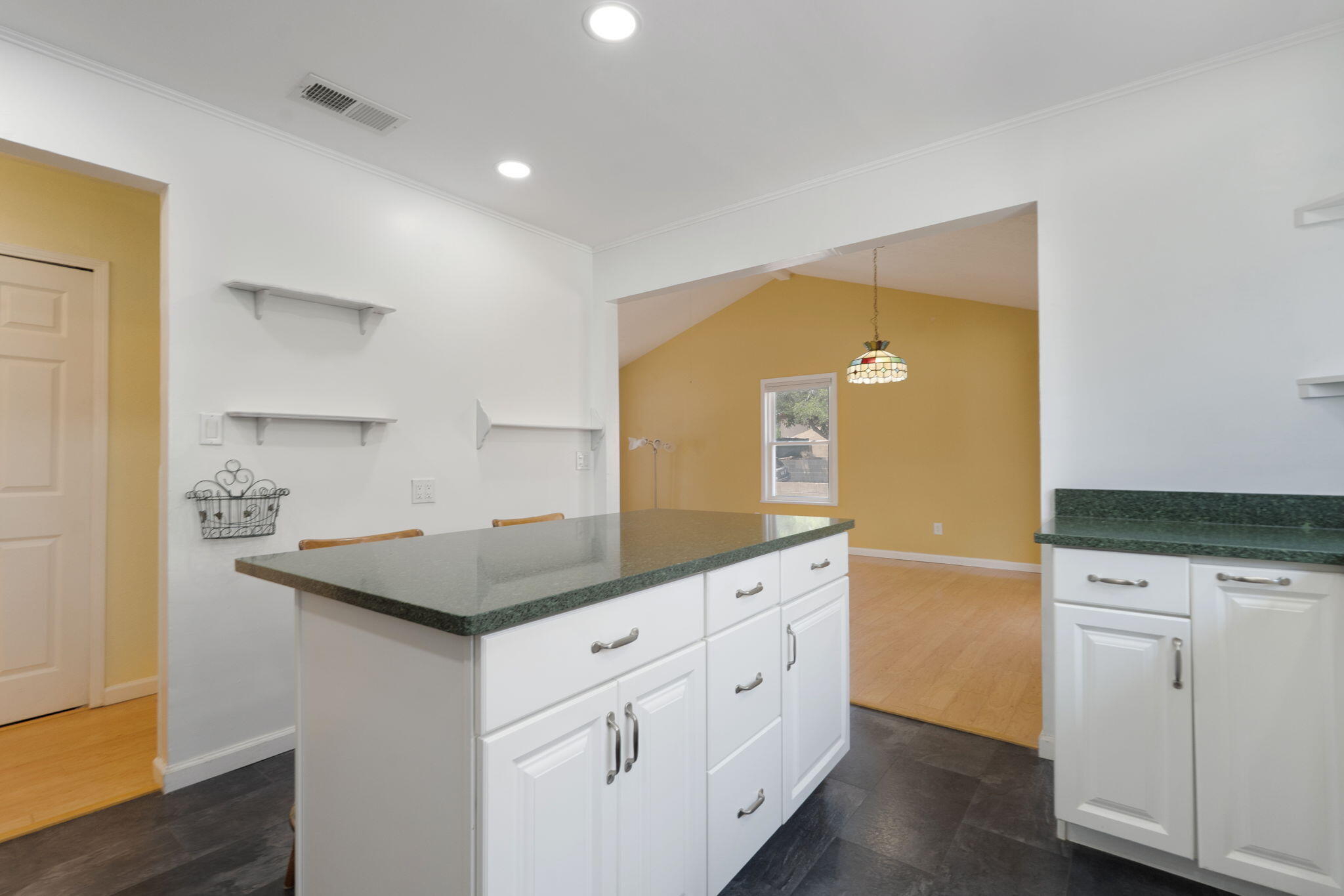 Photo 15 — 6351 Crow Road NE