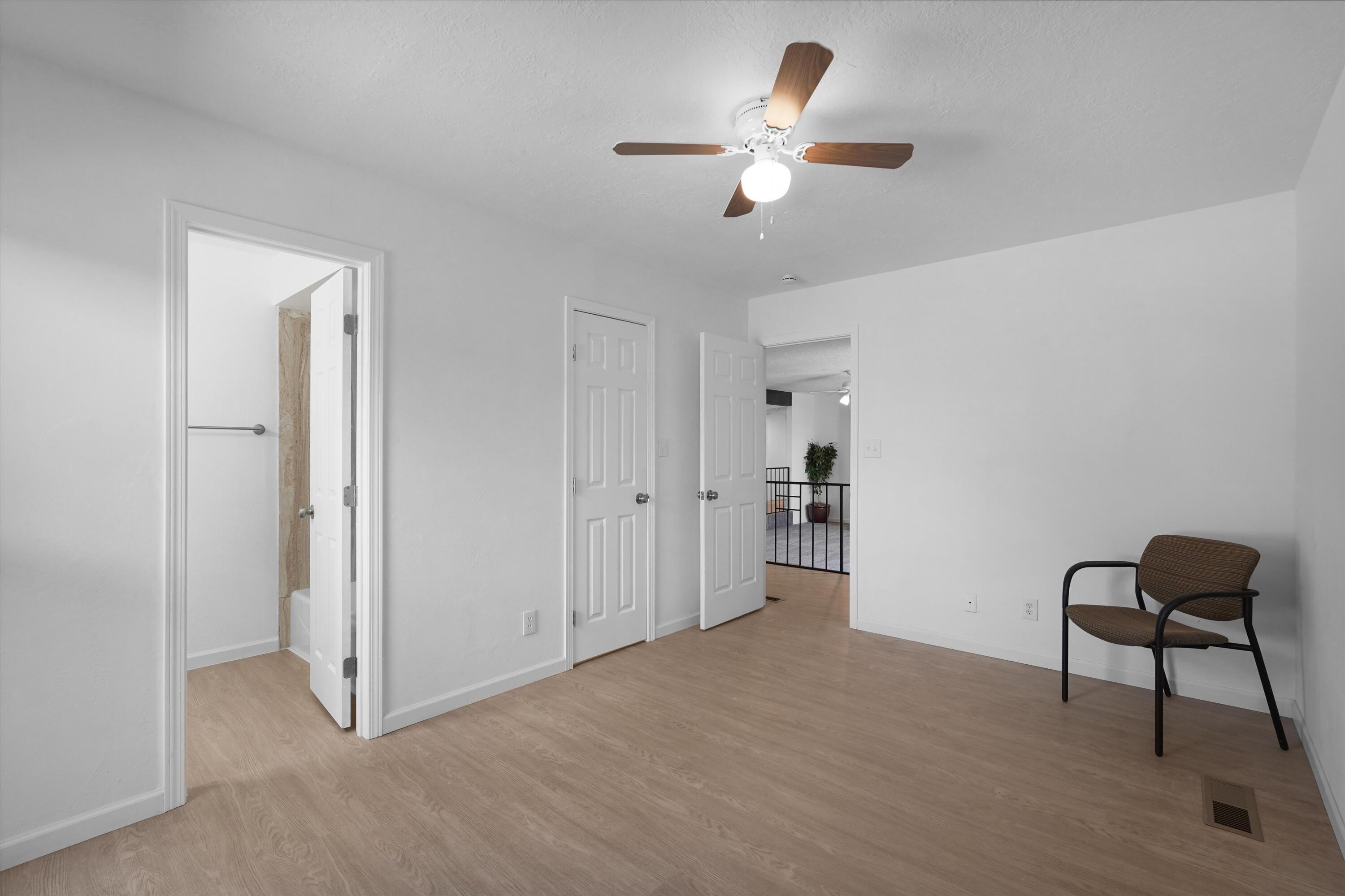 Photo 4 — 10313 Karen Avenue NE