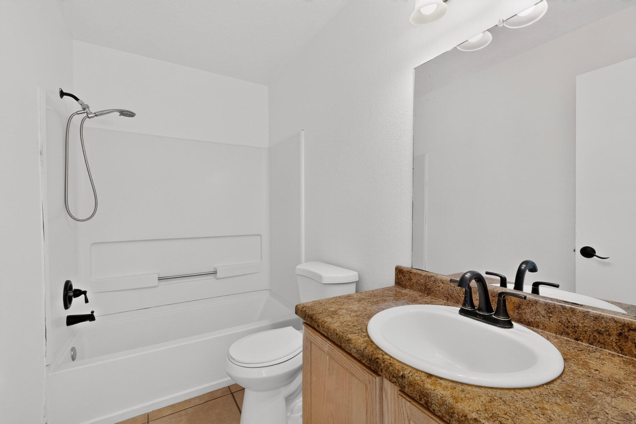 Photo 15 — 4110 Logan Road NW
