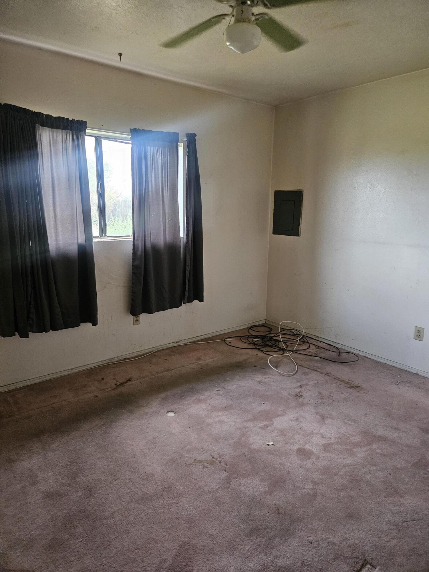 Photo 6 — 921 Impala Drive