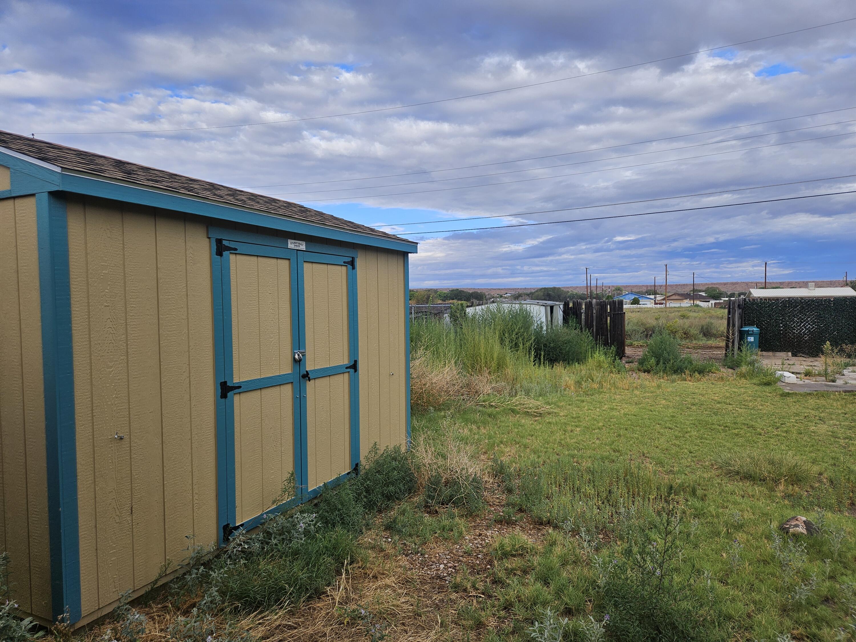 Photo 3 — 921 Impala Drive
