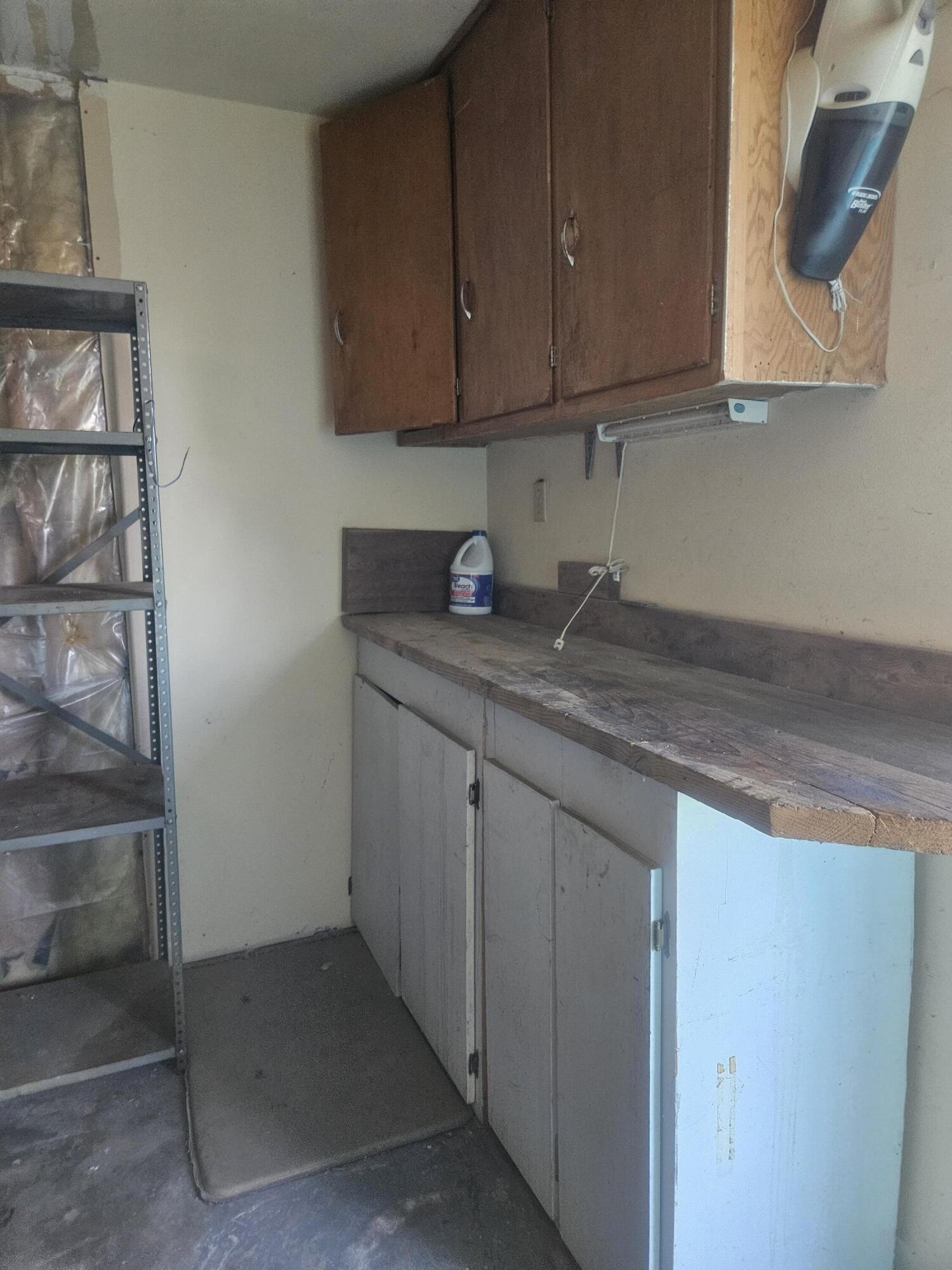 Photo 10 — 921 Impala Drive
