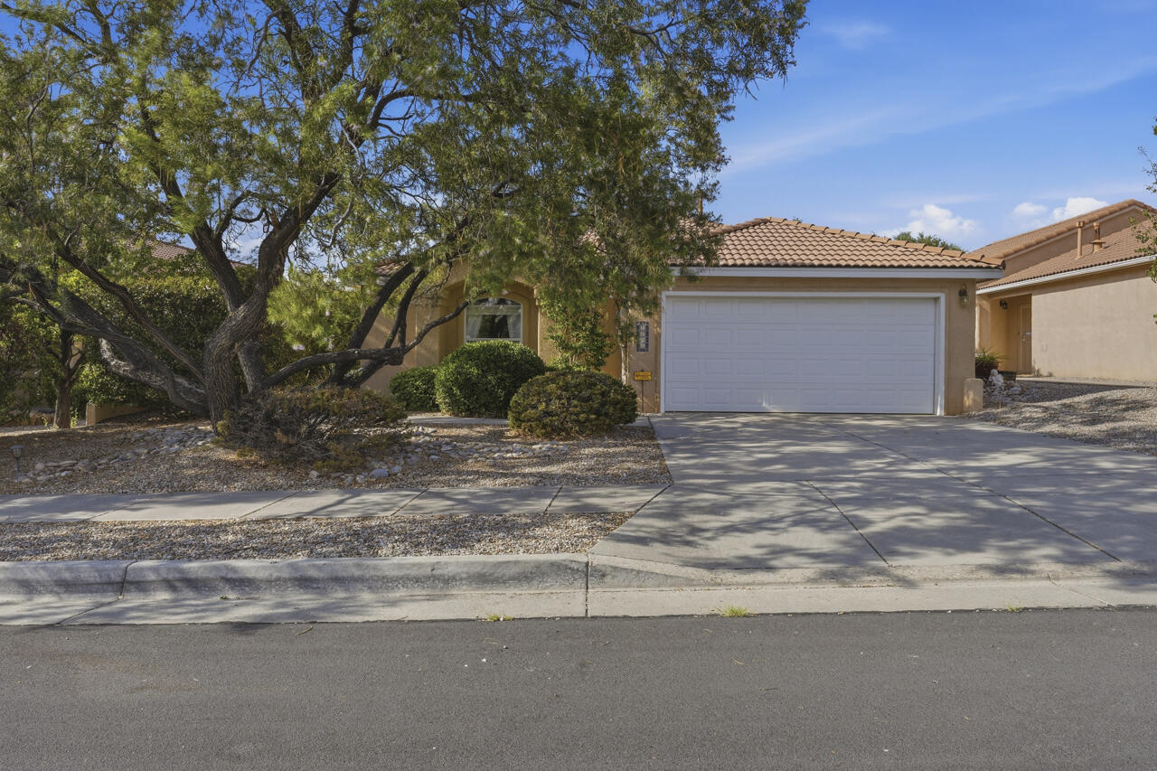 7205 Quail Springs Place NE, Albuquerque, NM 87113