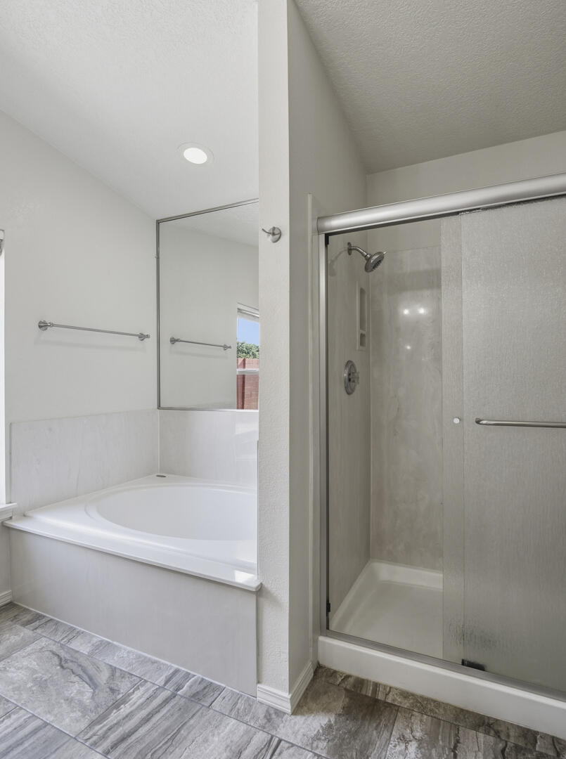 Photo 13 — 7205 Quail Springs Place NE