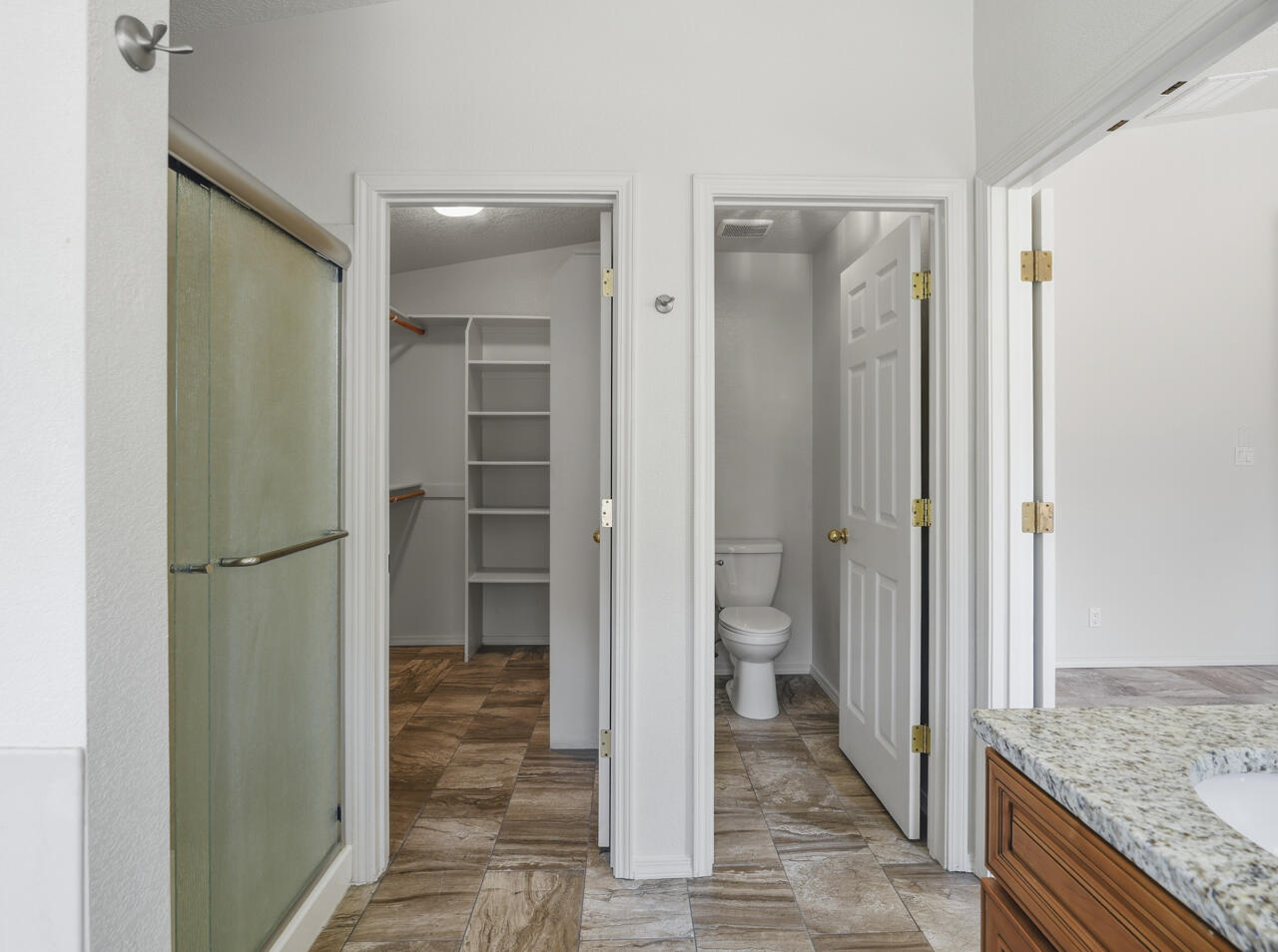 Photo 12 — 7205 Quail Springs Place NE