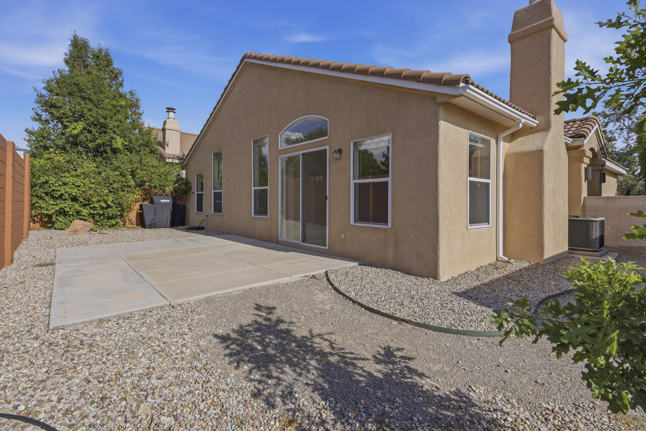 Photo 4 — 7205 Quail Springs Place NE