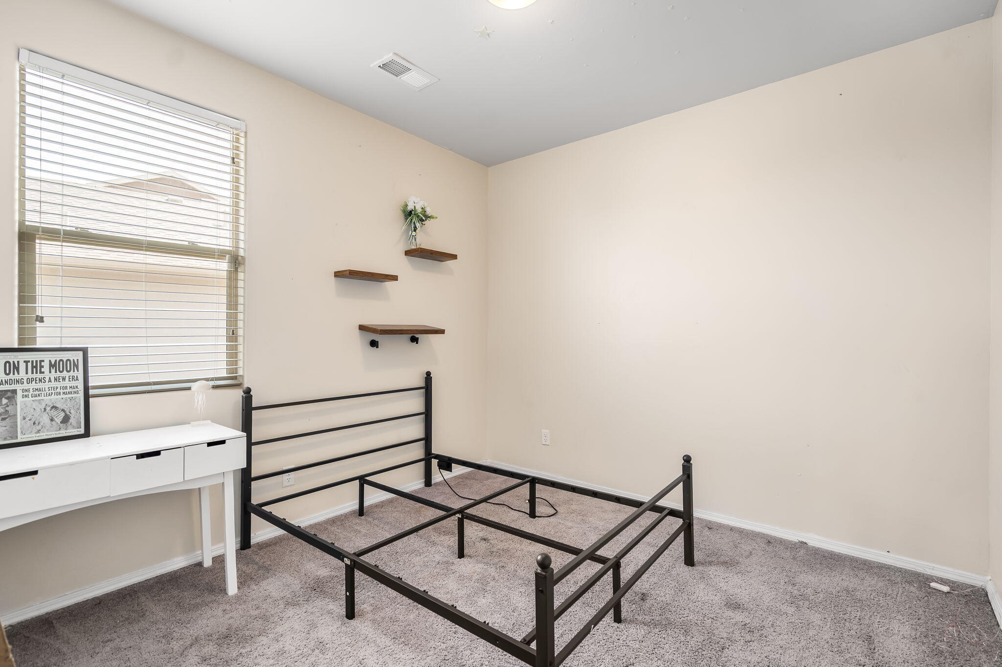 Photo 8 — 500 Michael Avenue SW
