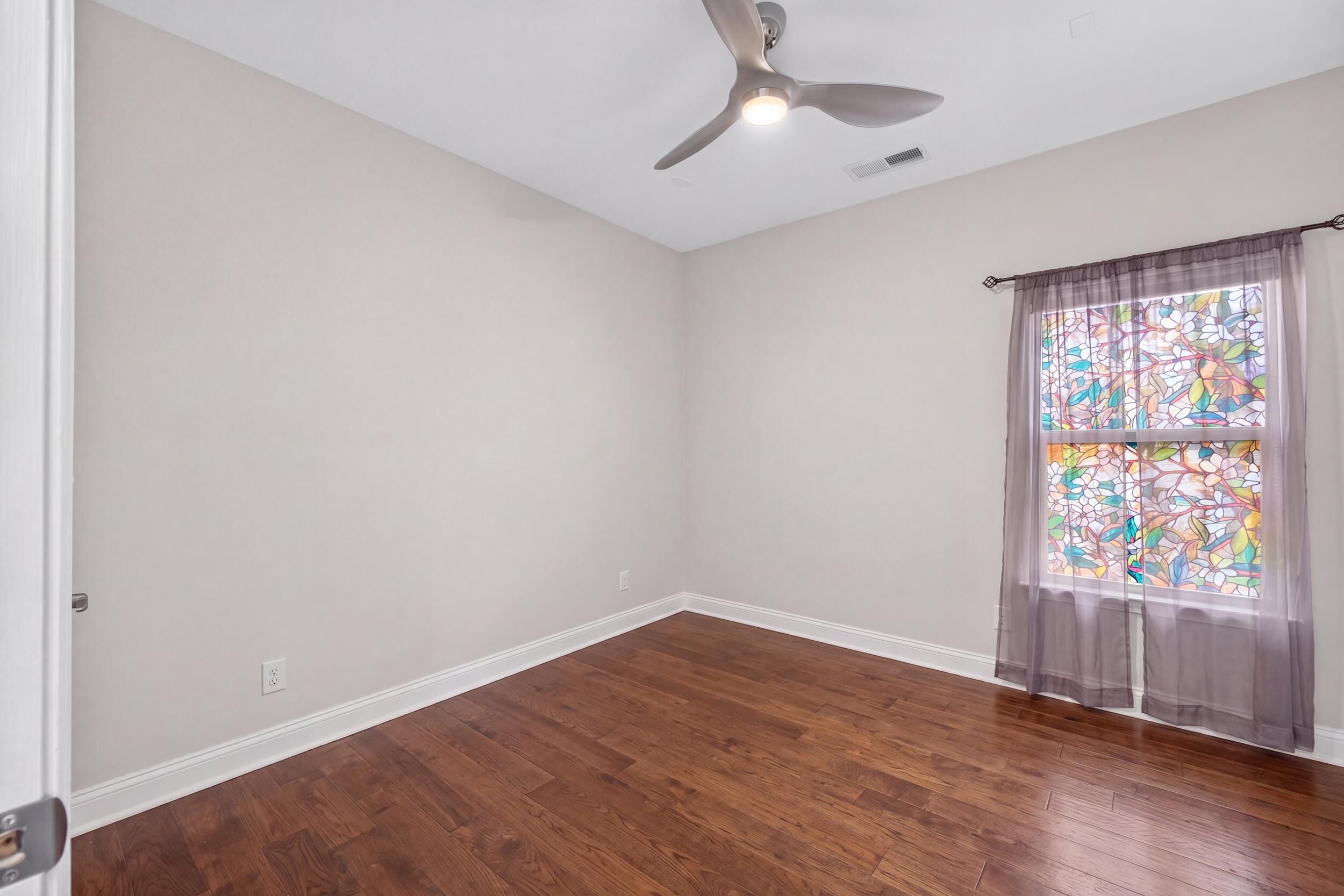Photo 19 — 8855 Desert Fox Way NE