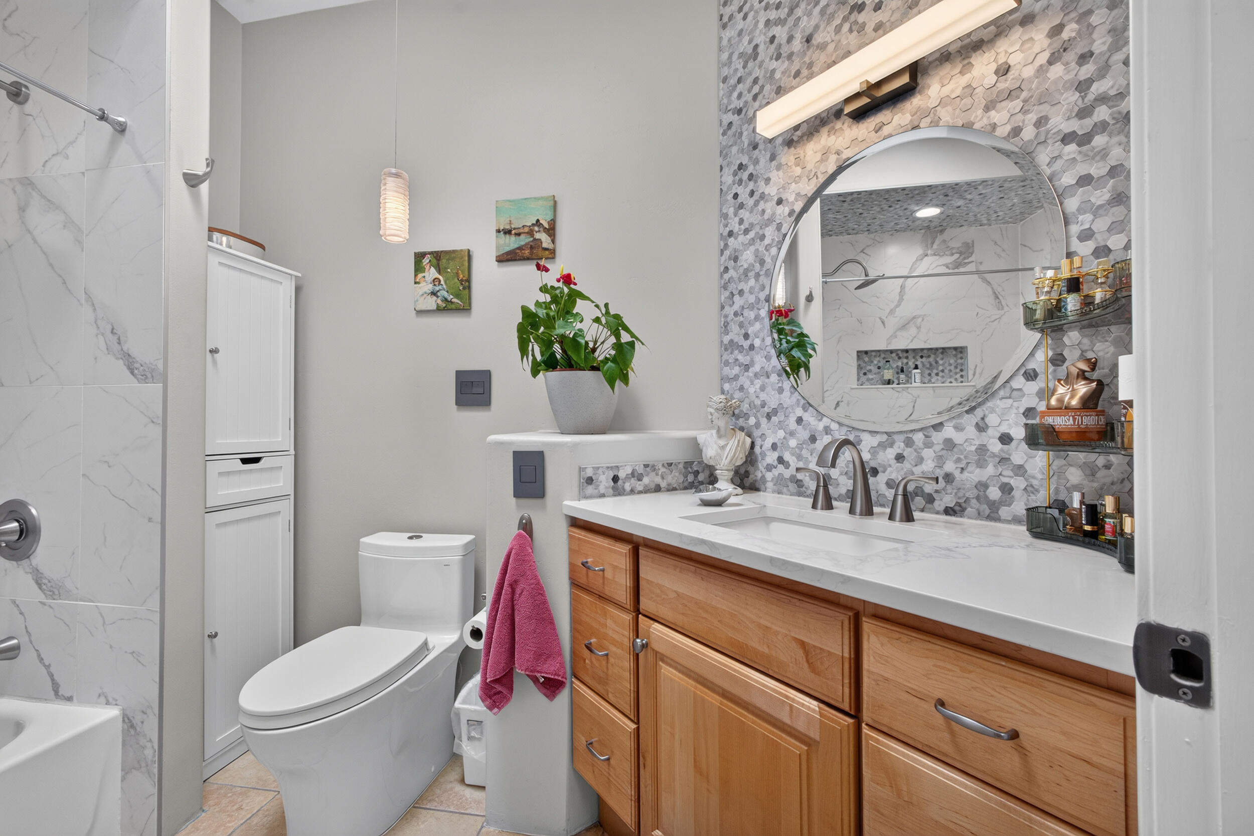 Photo 16 — 8855 Desert Fox Way NE