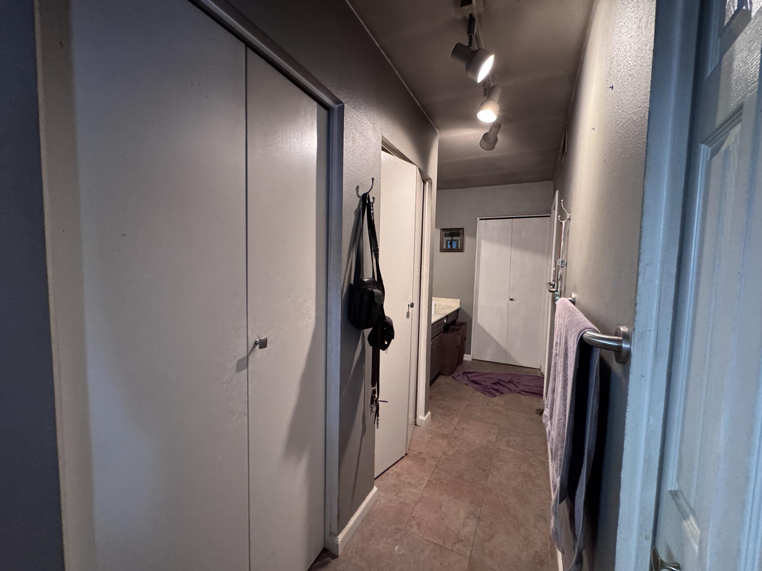 Photo 13 — 308 Recodo Place