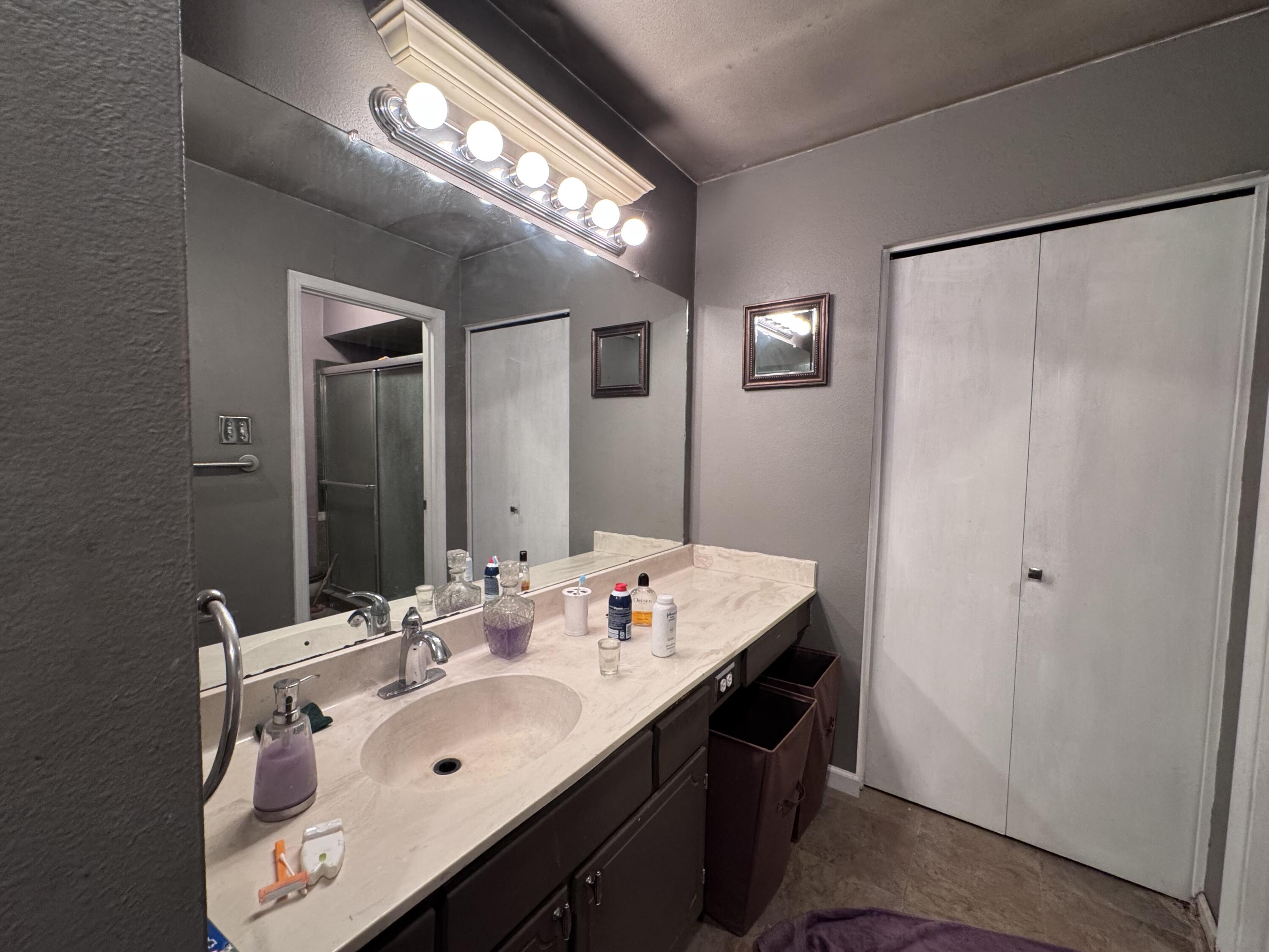 Photo 12 — 308 Recodo Place