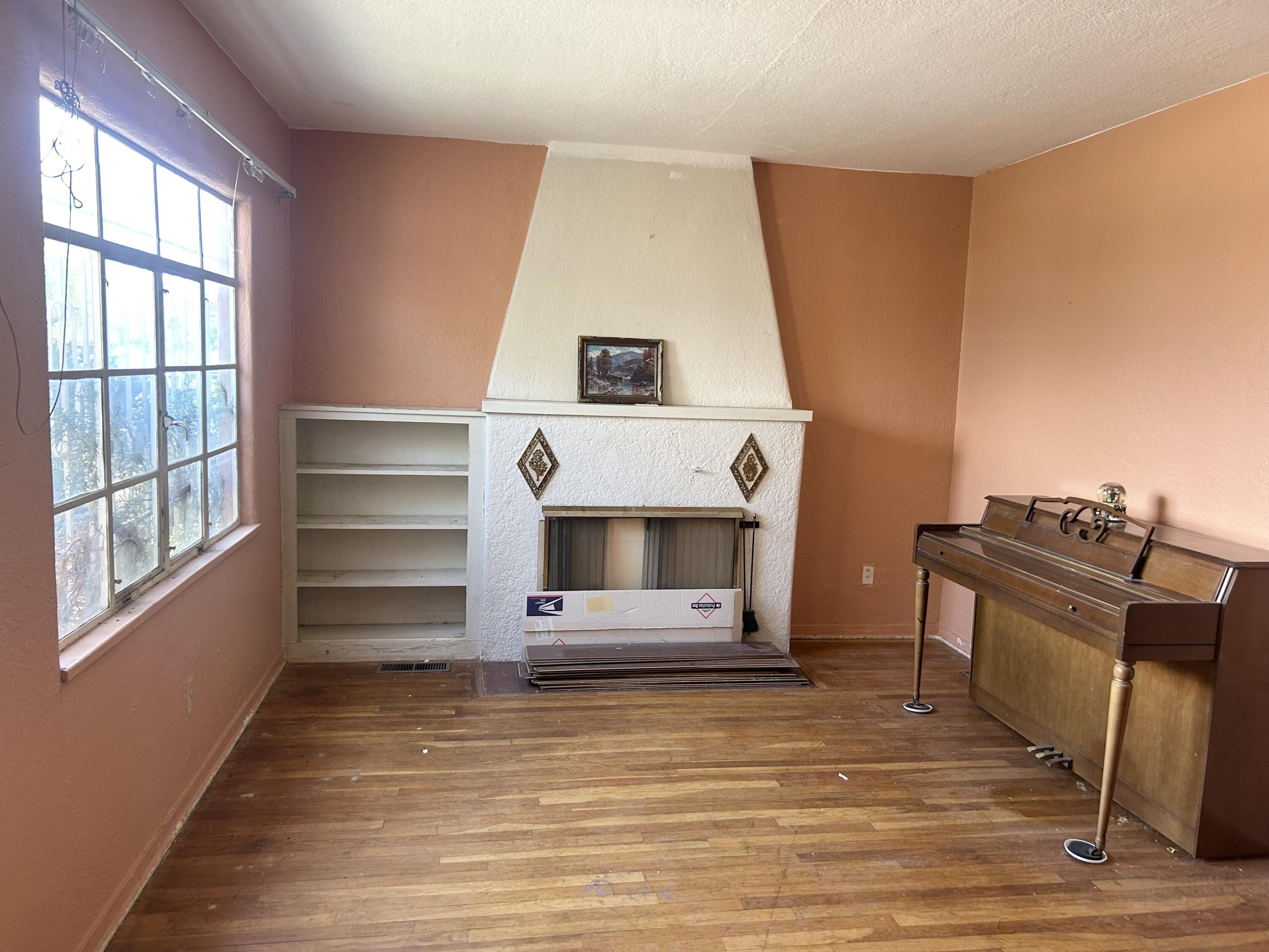 Photo 10 — 4505 3rd Street NW