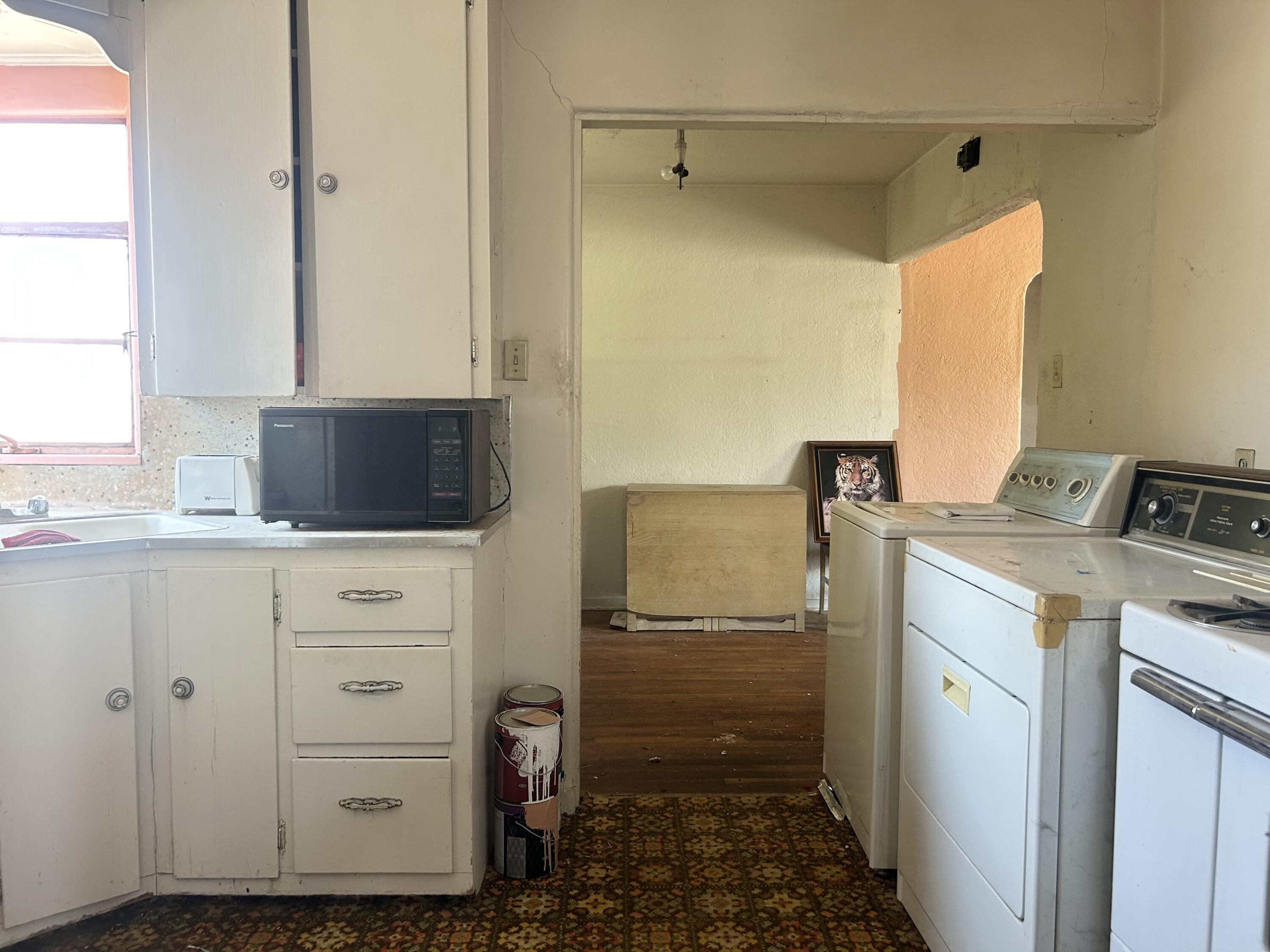 Photo 4 — 4505 3rd Street NW