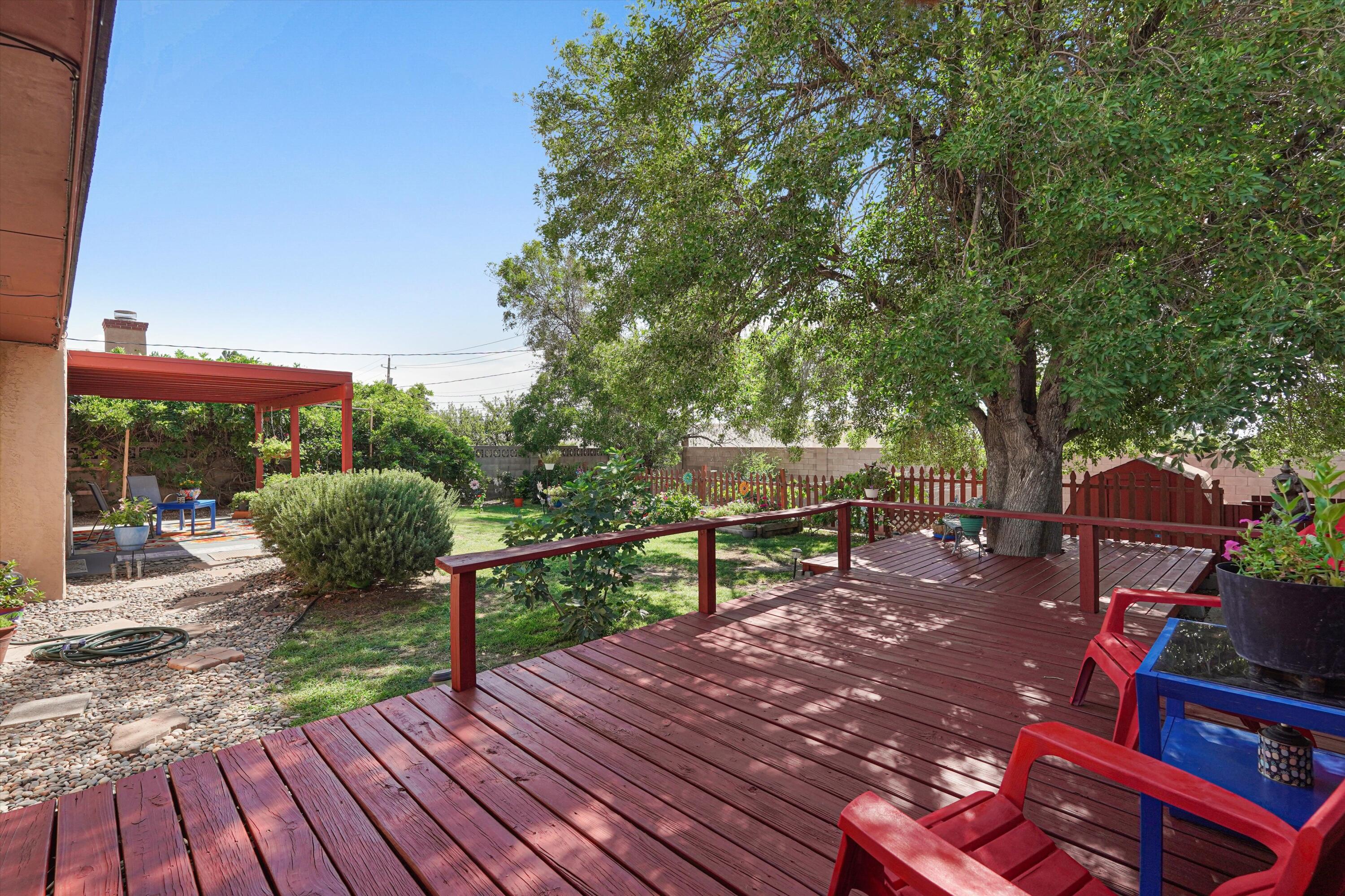 Photo 9 — 2509 Paisano Street NE