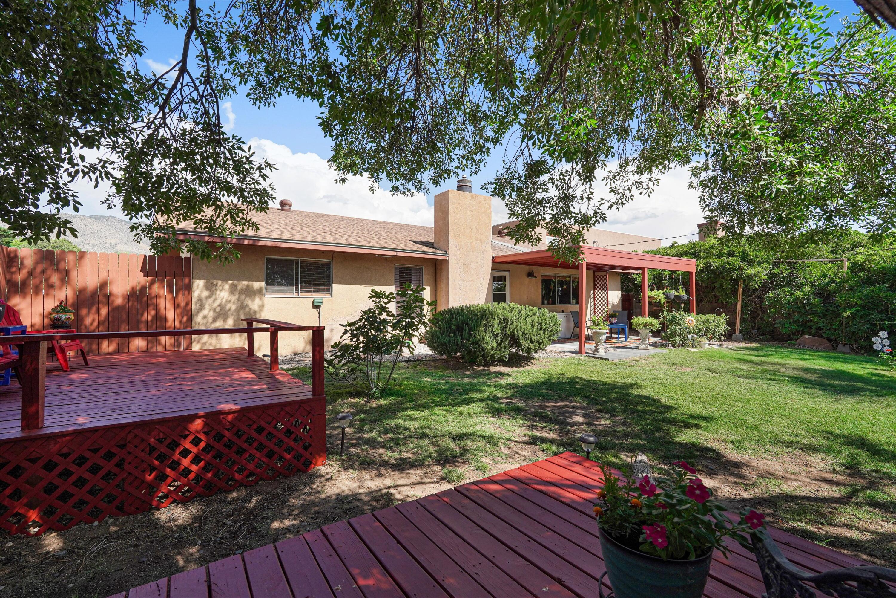 Photo 6 — 2509 Paisano Street NE