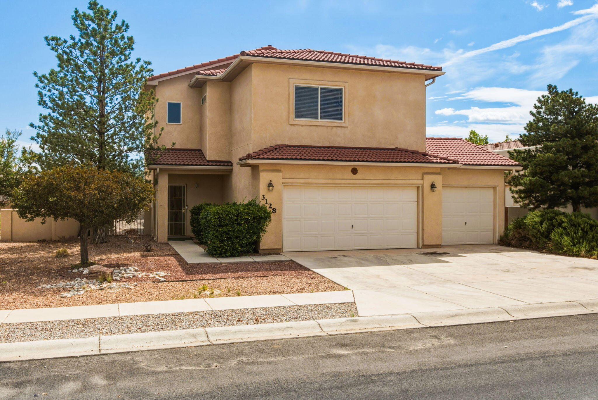3128 Rio Linda Drive SW, Albuquerque, NM 87121