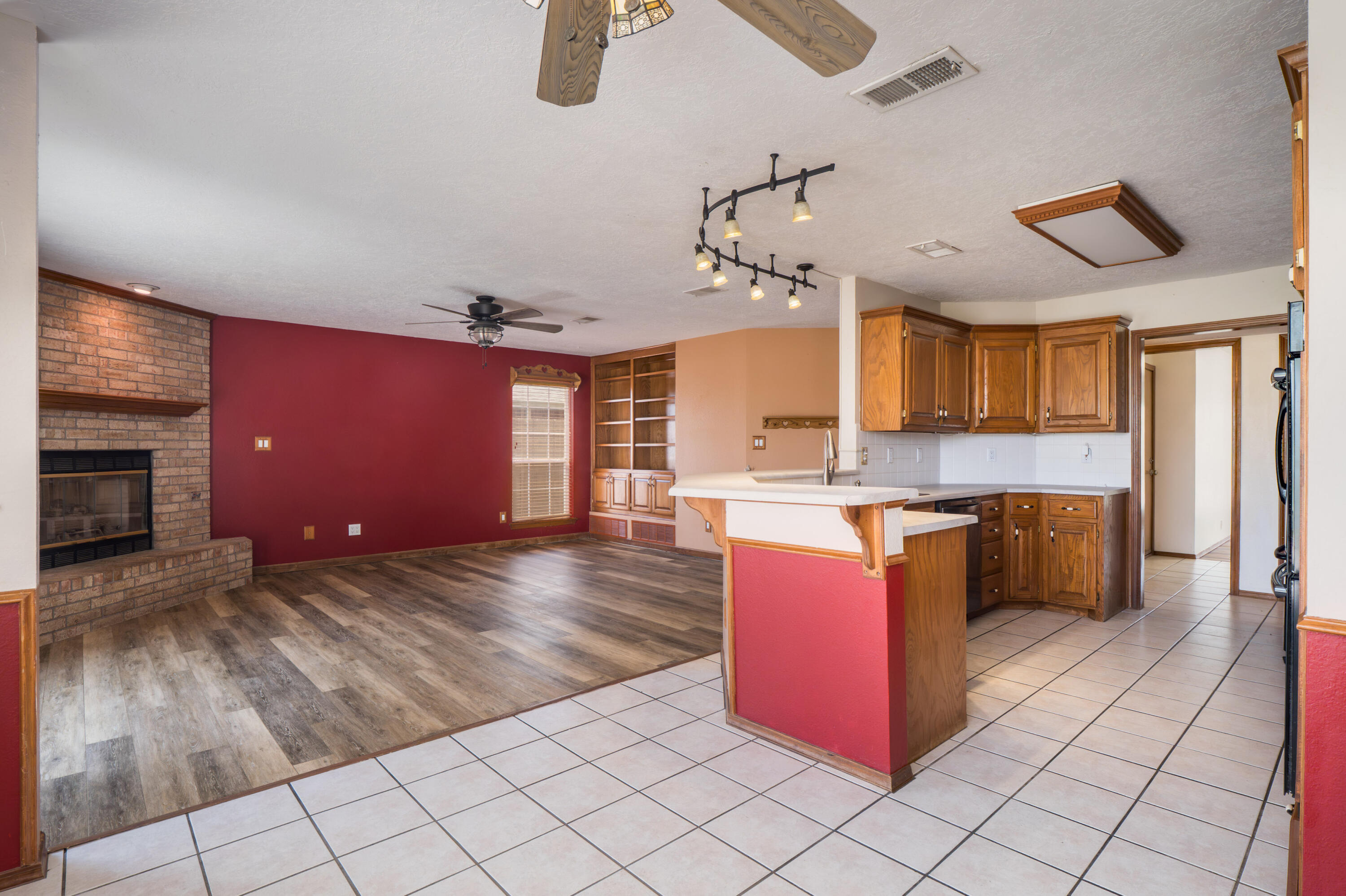 Photo 15 — 3608 Vista Del Sur Street NW