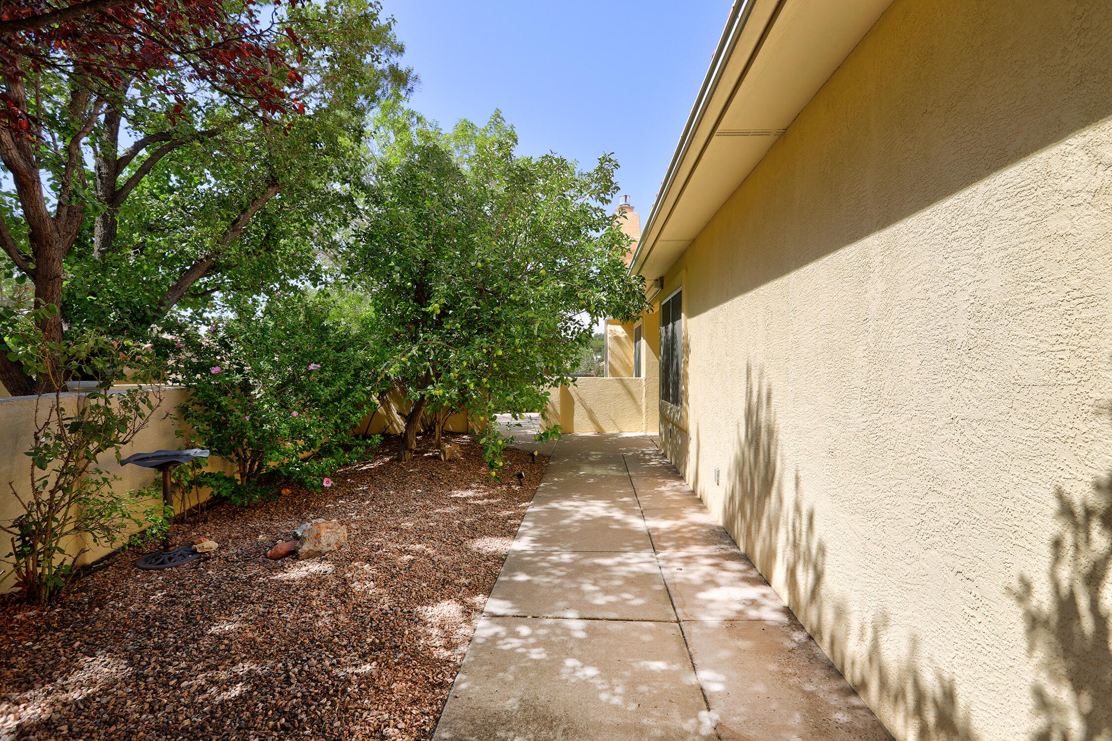 Photo 18 — 1111 Blue Quail Road NE
