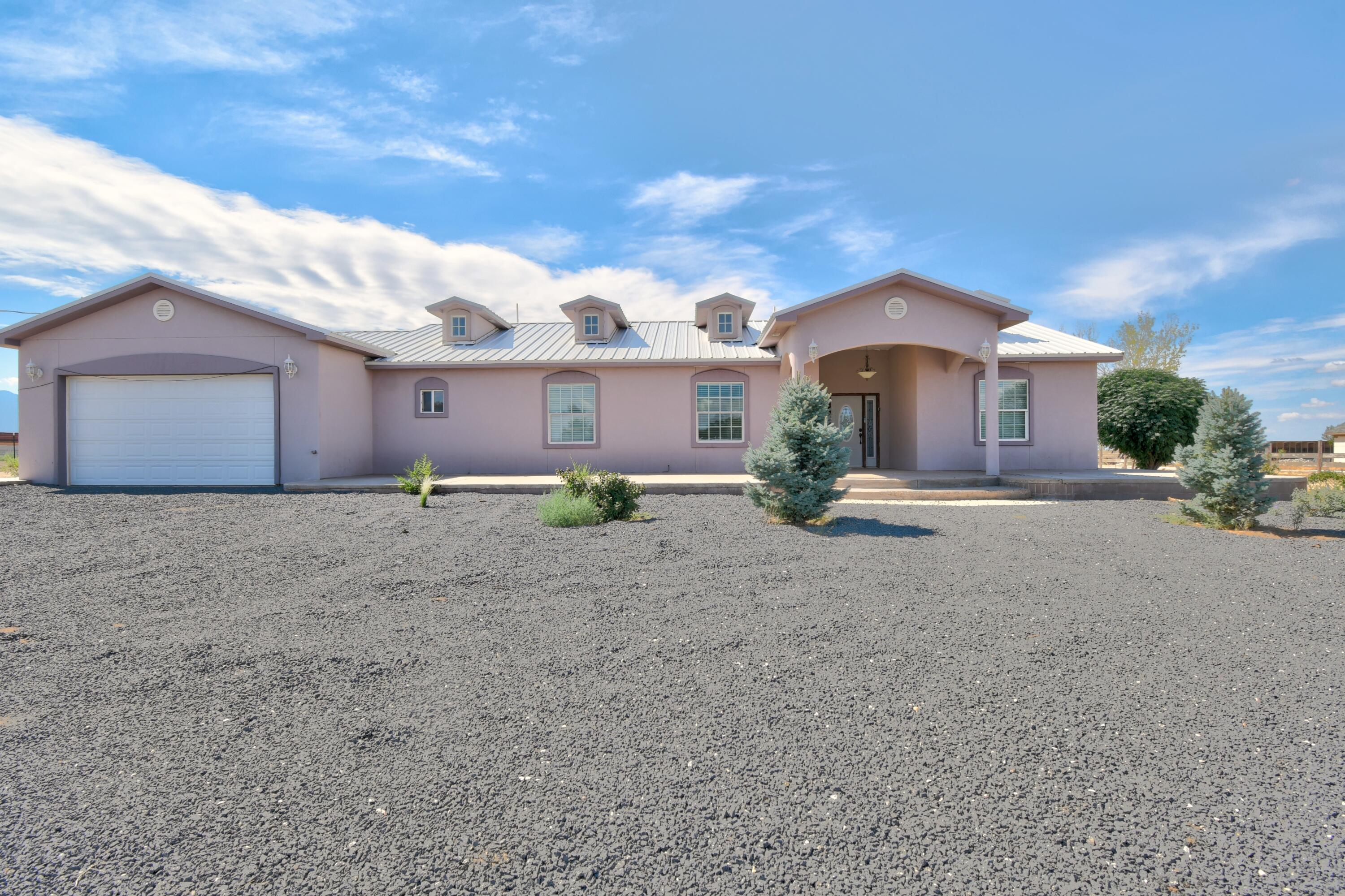 2 Old Milwaukee Road # A, Los Lunas, NM 87031