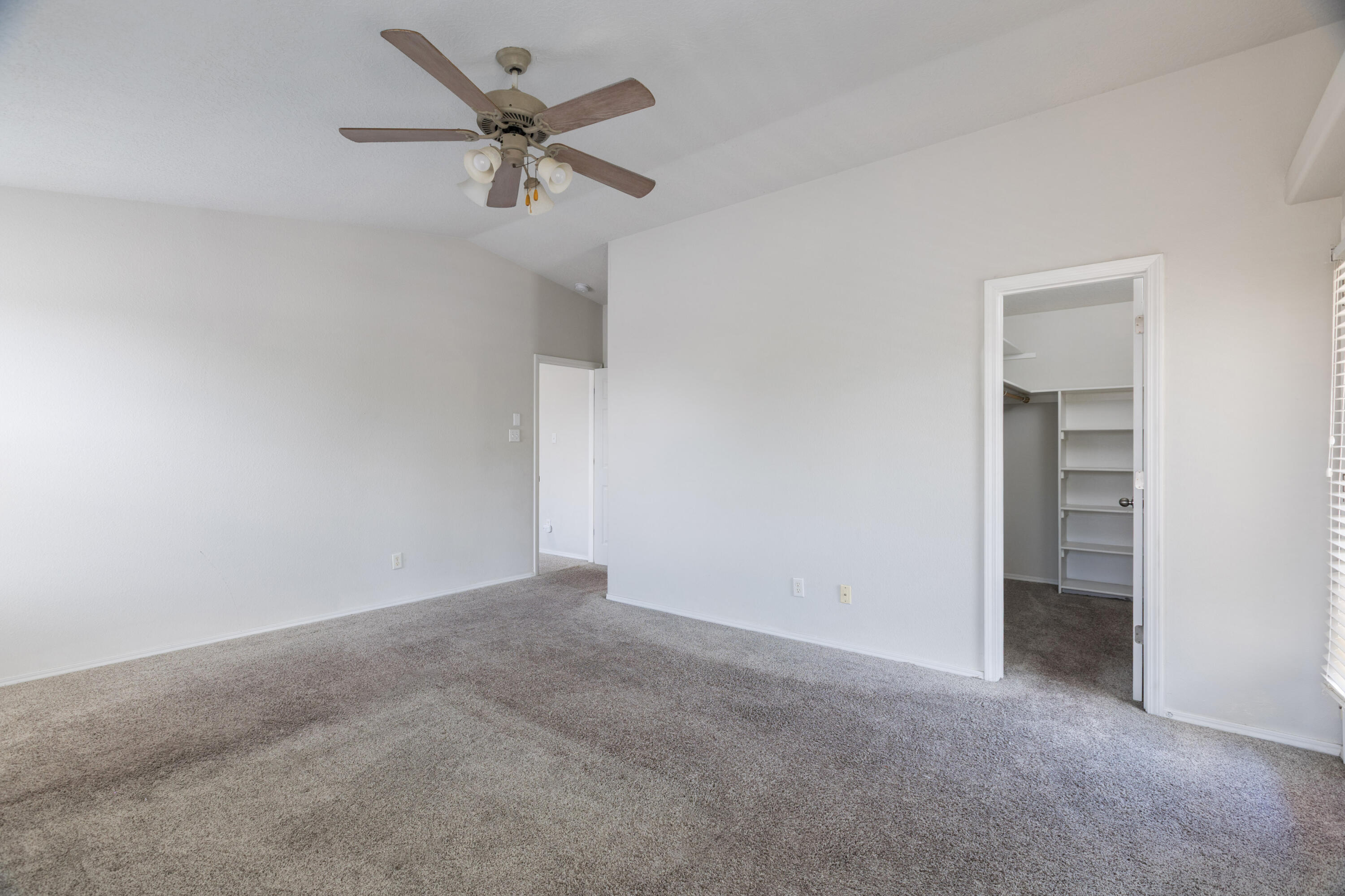Photo 19 — 7224 Eagle View Avenue NE