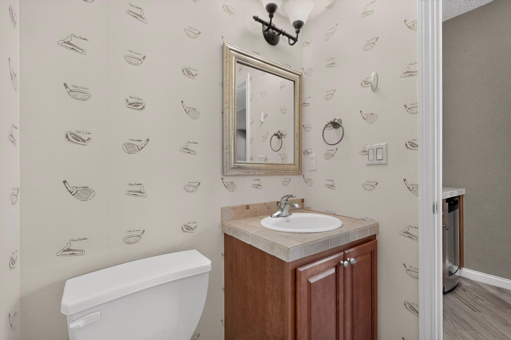 Photo 7 — 1204 Riva Ridge Court SE