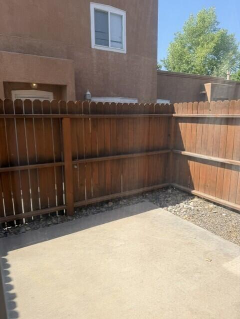 Photo 2 — 1011 Mineral Way 2