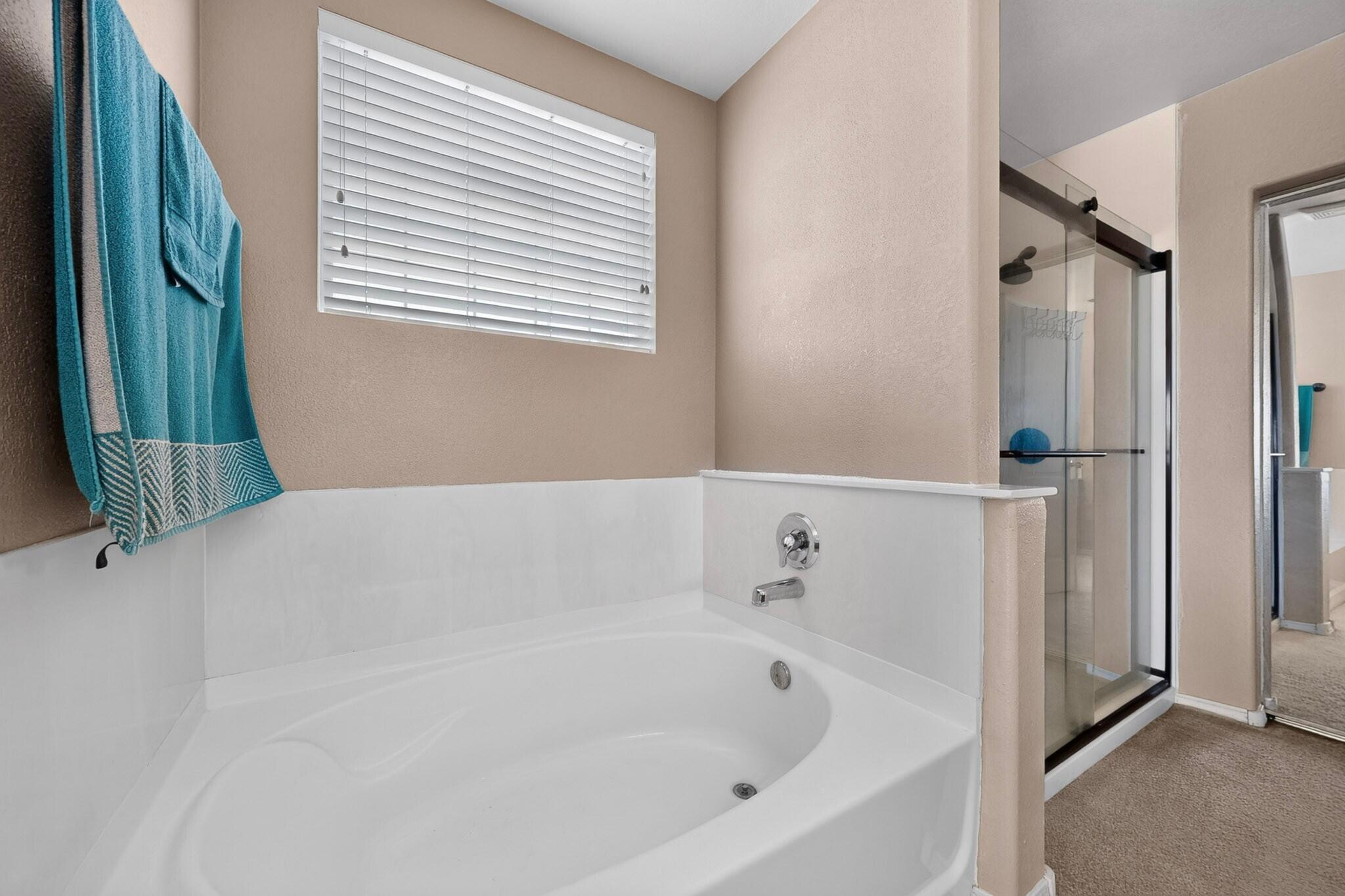 Photo 7 — 373 Soothing Meadows Drive NE