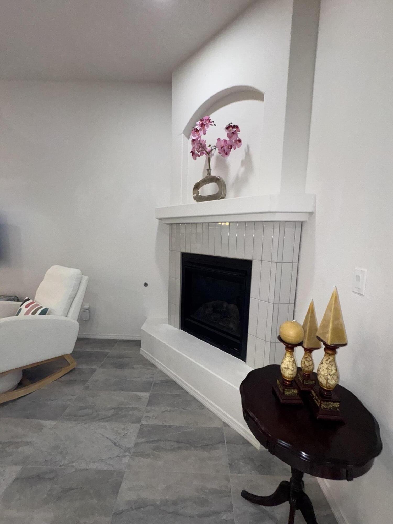 Photo 17 — 3245 Oakmount Drive SE