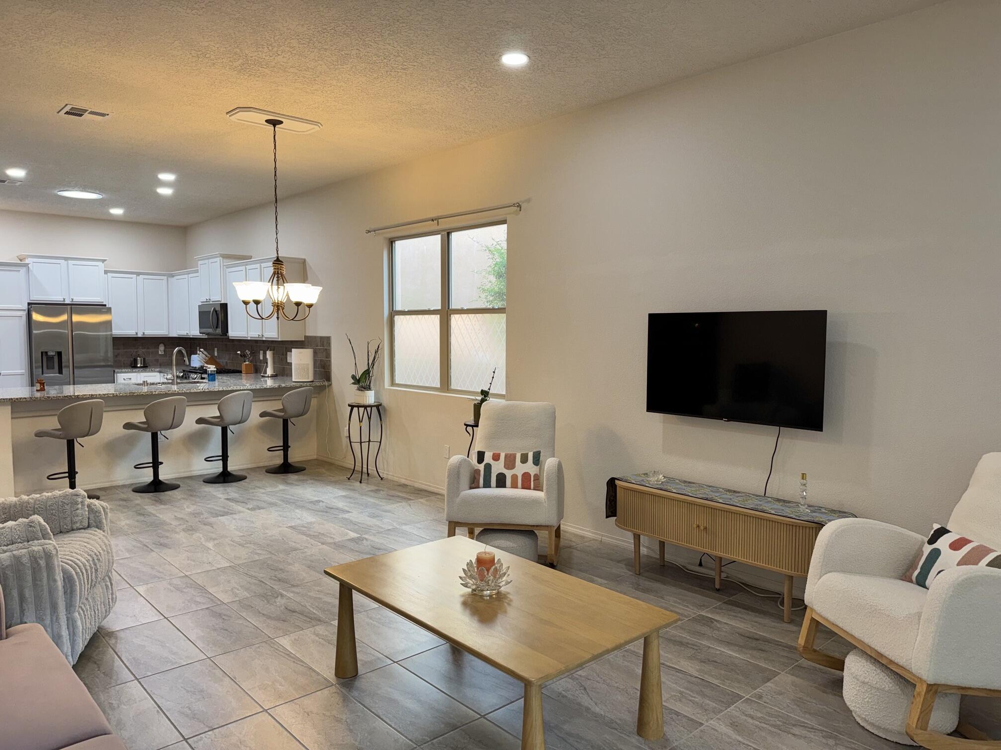 Photo 16 — 3245 Oakmount Drive SE