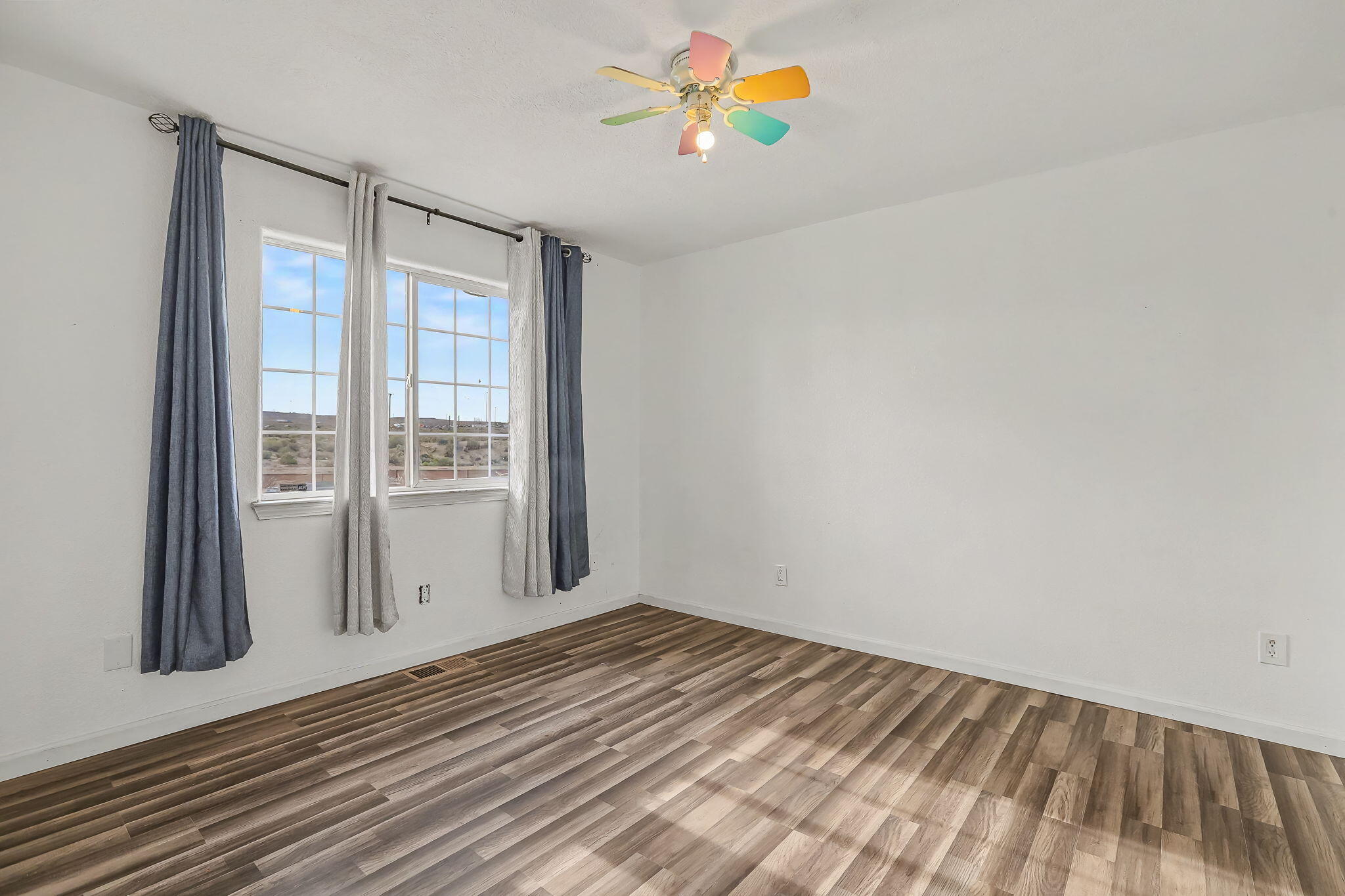 Photo 18 — 500 Elohim Court NW