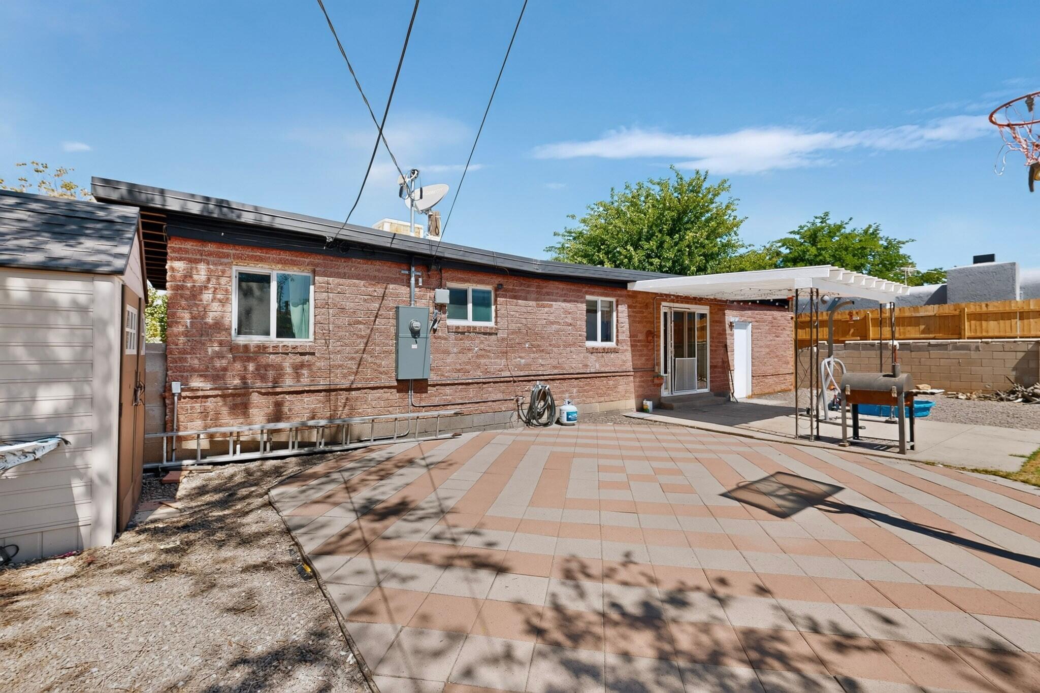 Photo 9 — 1108 Dorothy Street NE