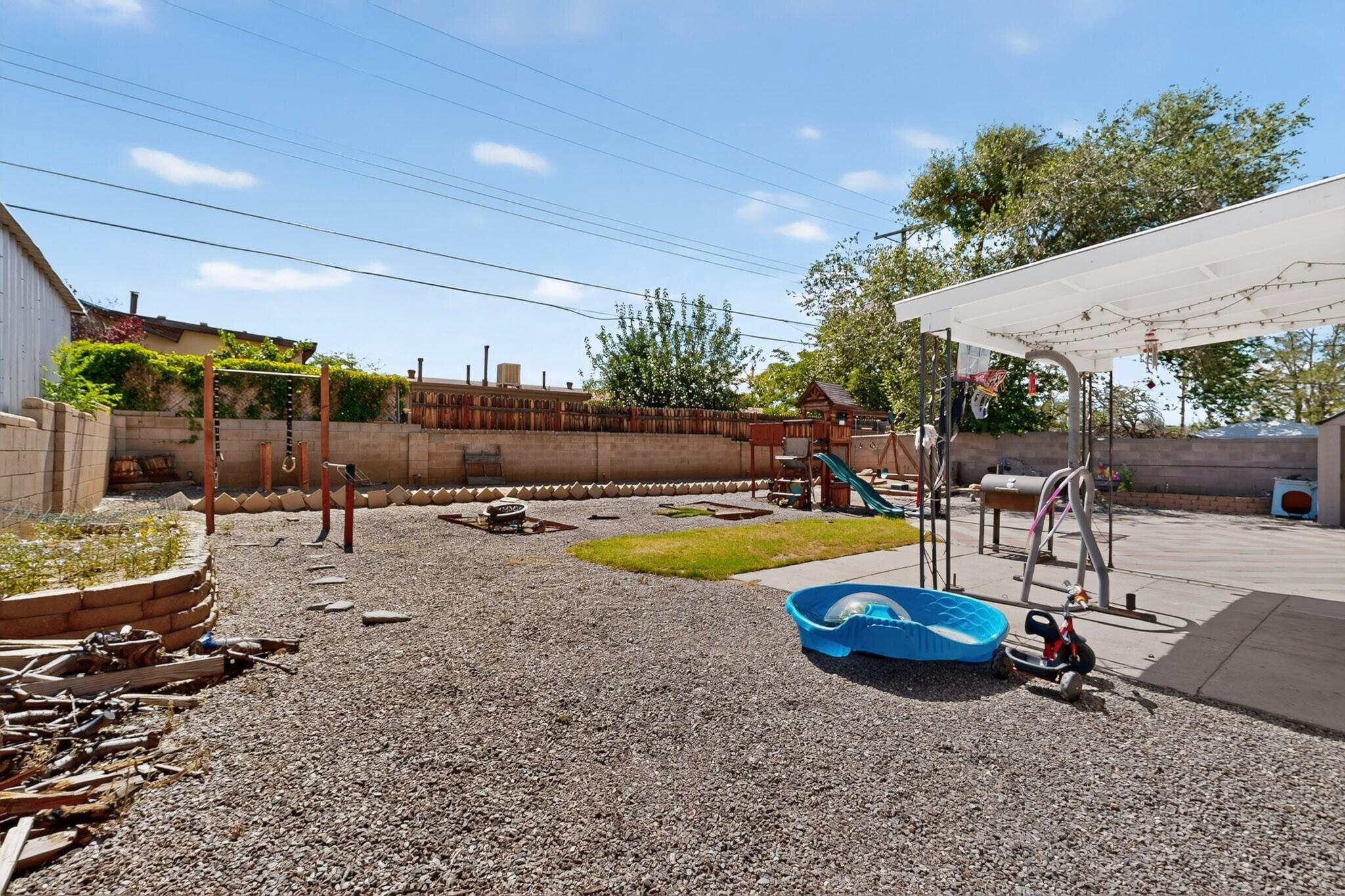 Photo 8 — 1108 Dorothy Street NE