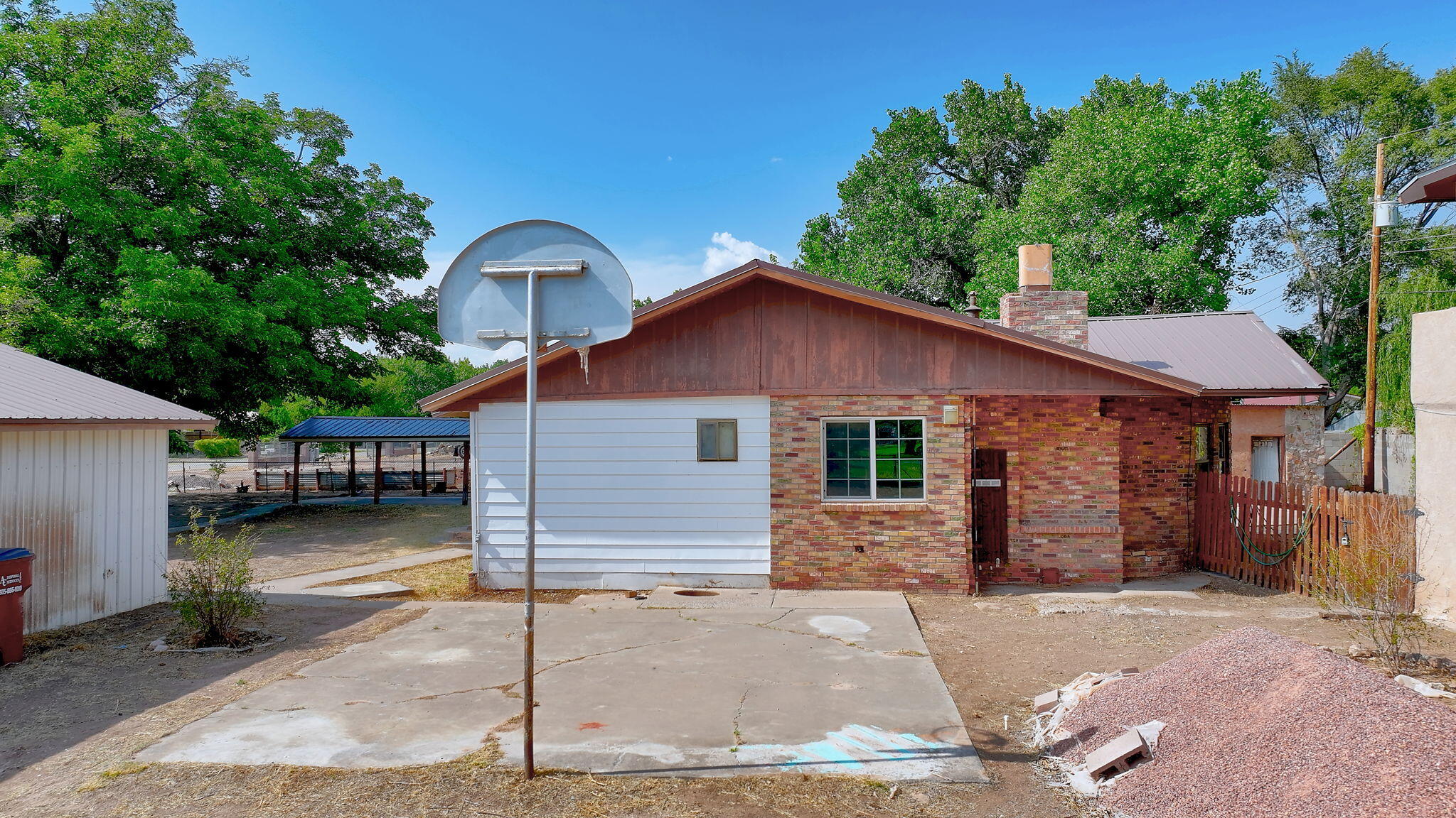 Photo 9 — 330 Sego Lily Street