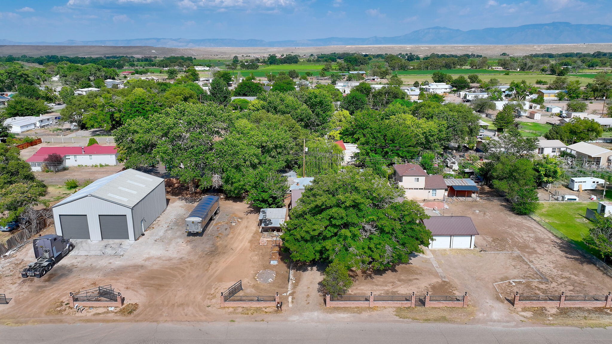 Photo 6 — 330 Sego Lily Street