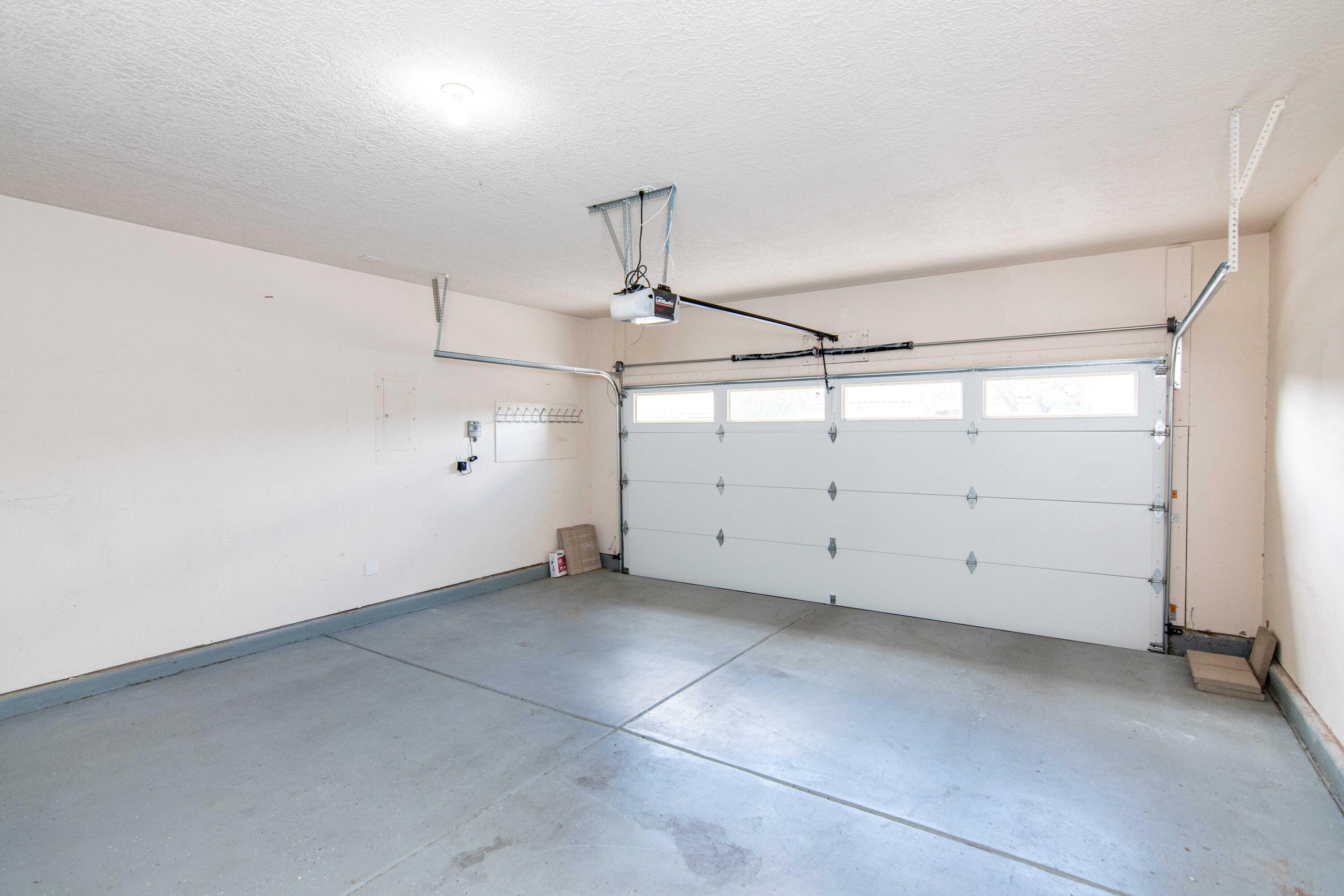 Photo 18 — 948 Evening Primrose Lane
