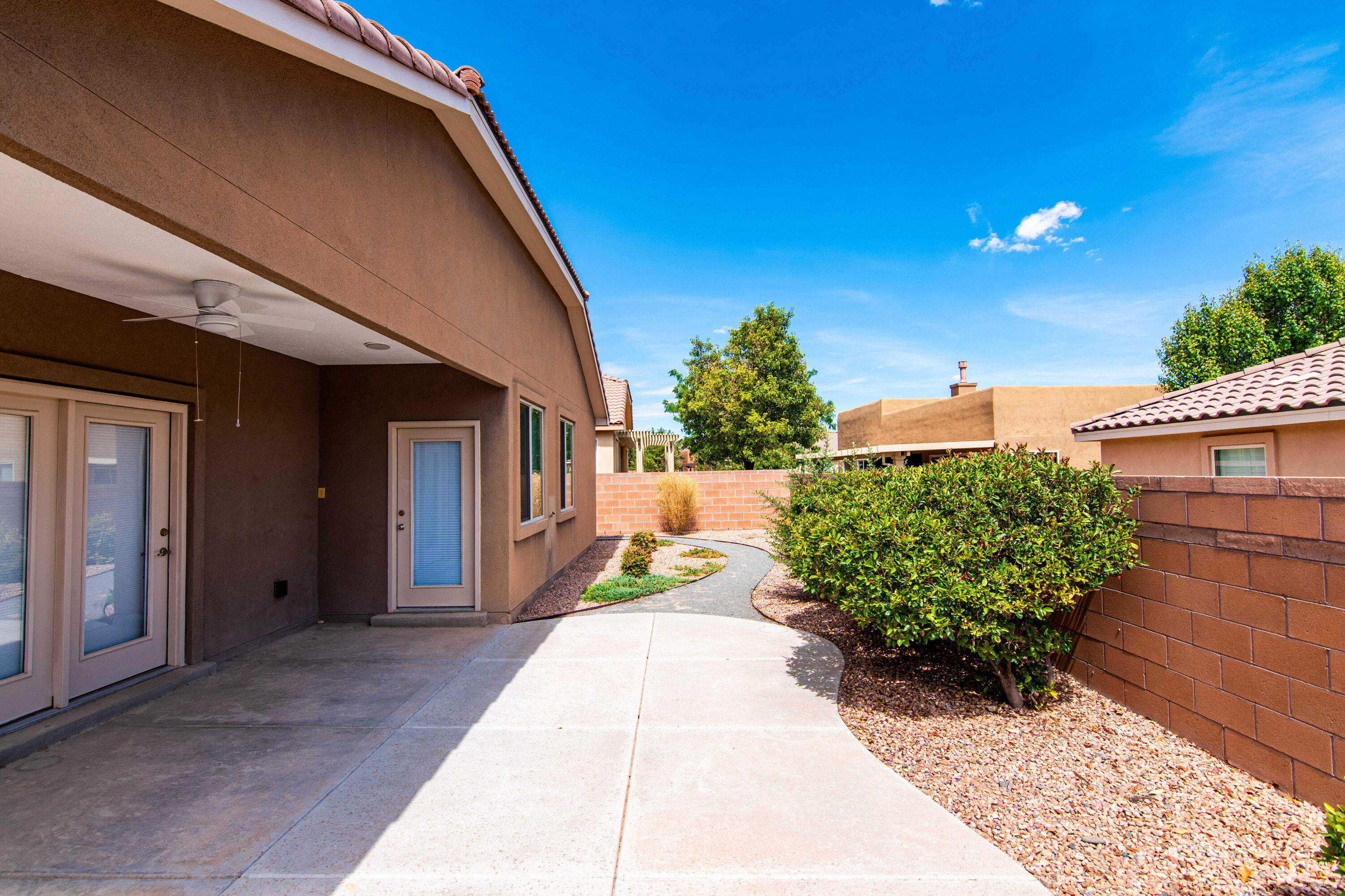 Photo 16 — 948 Evening Primrose Lane