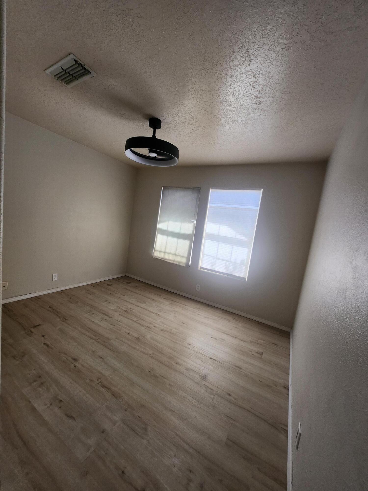 Photo 6 — 6715 Silkwood Avenue NW