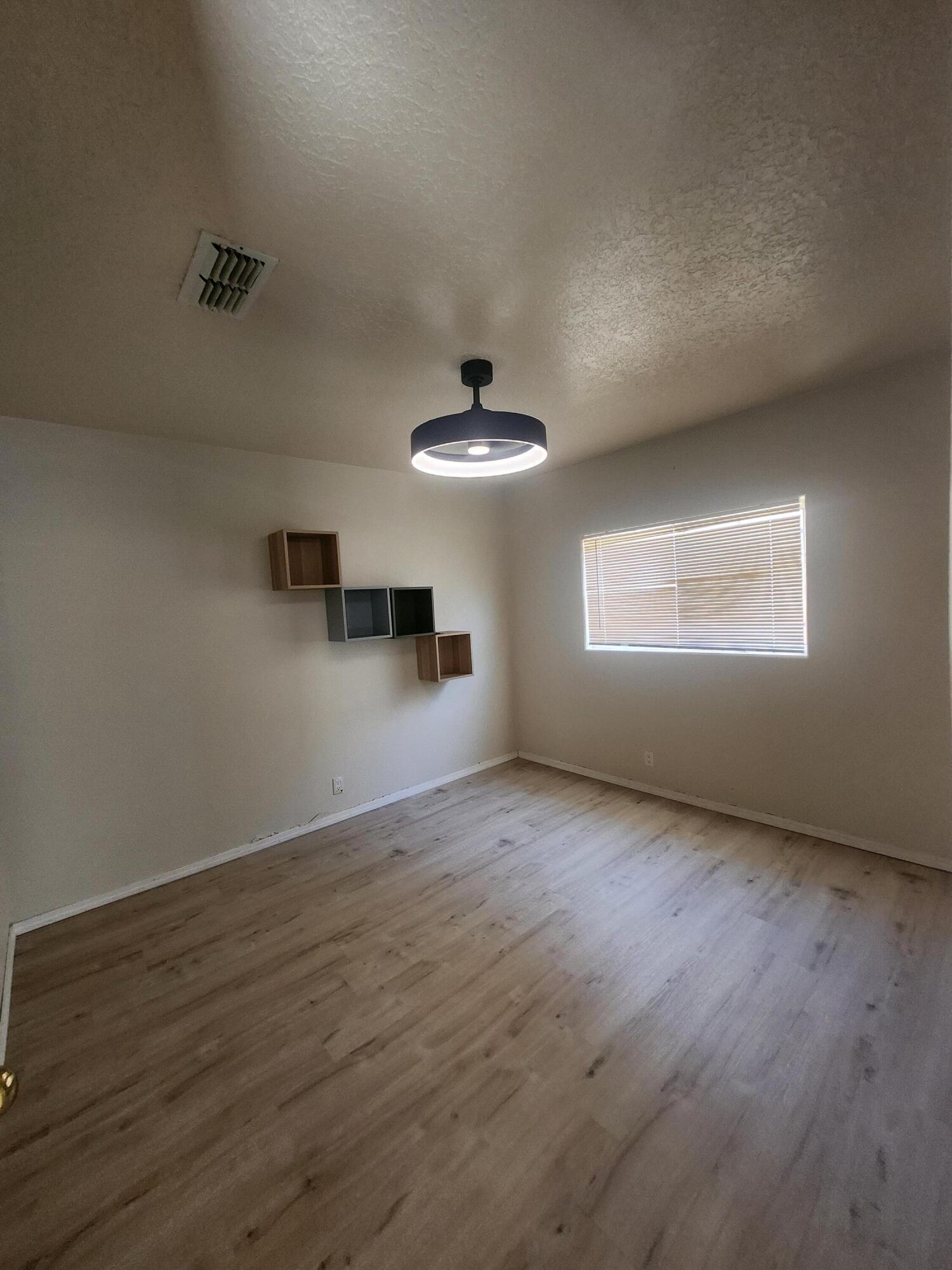 Photo 4 — 6715 Silkwood Avenue NW