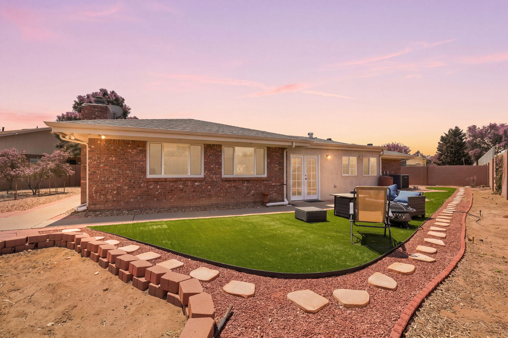 Photo 11 — 1301 Ridgecrest Loop SE