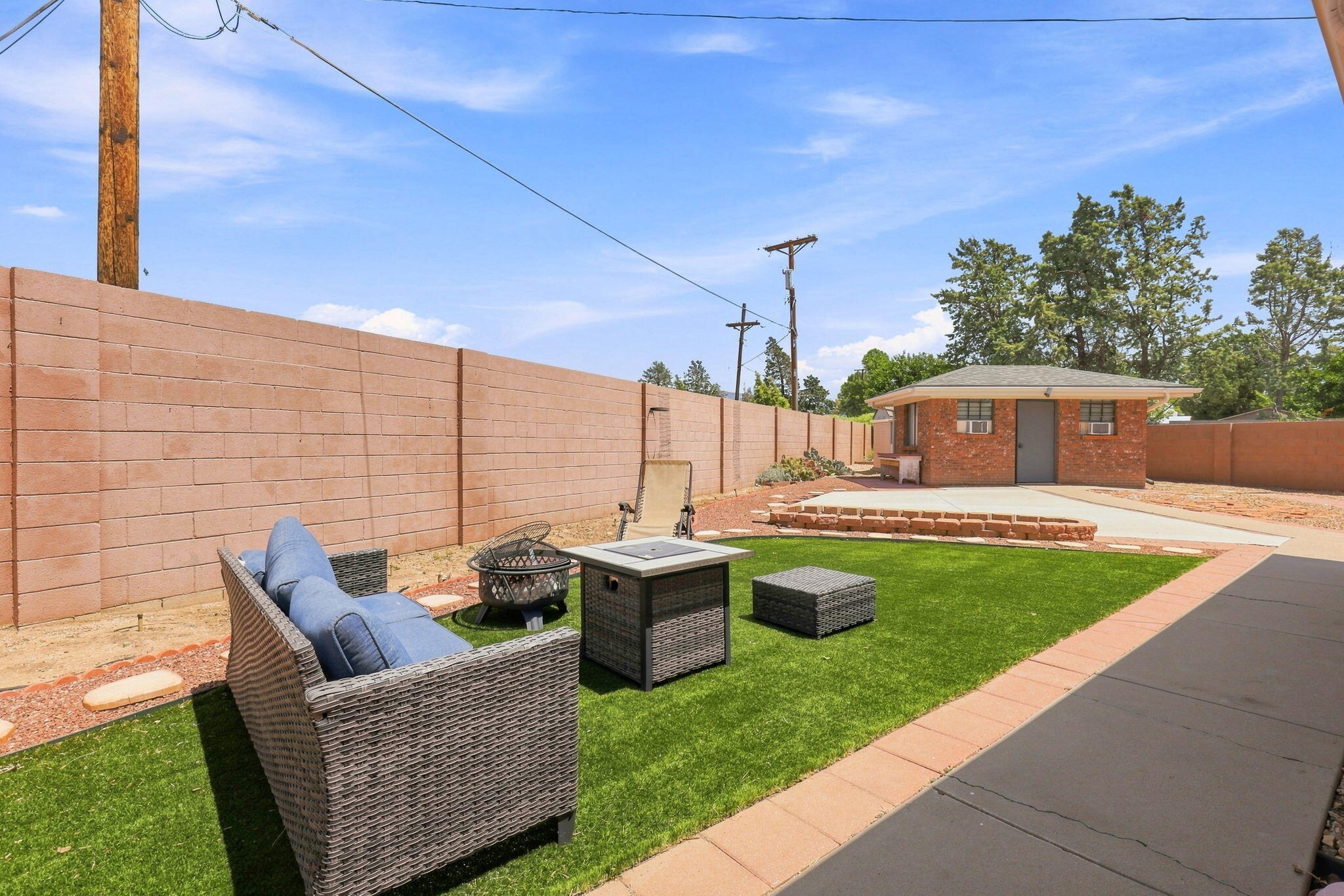 Photo 9 — 1301 Ridgecrest Loop SE