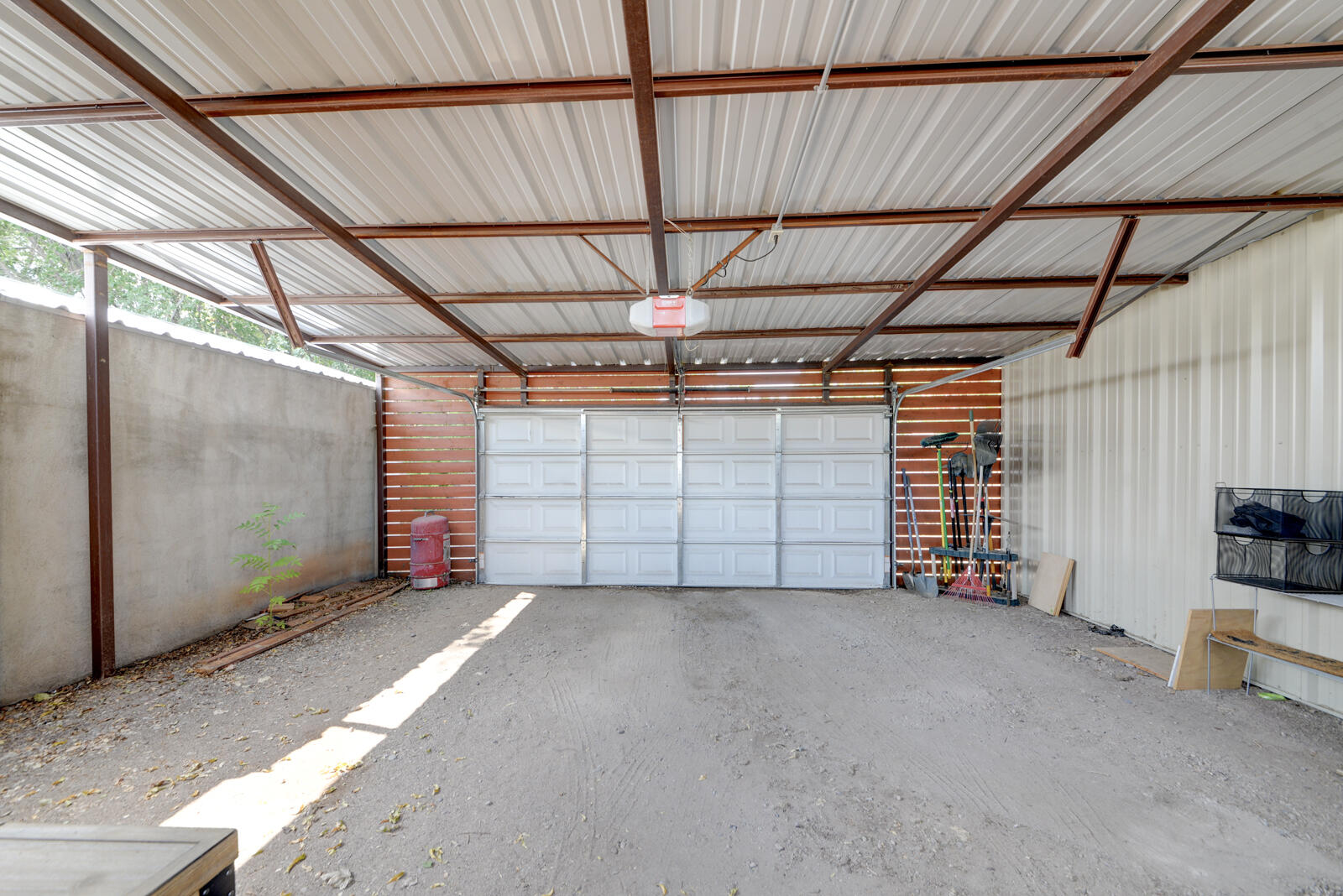 Photo 14 — 1104 Iron Avenue SW