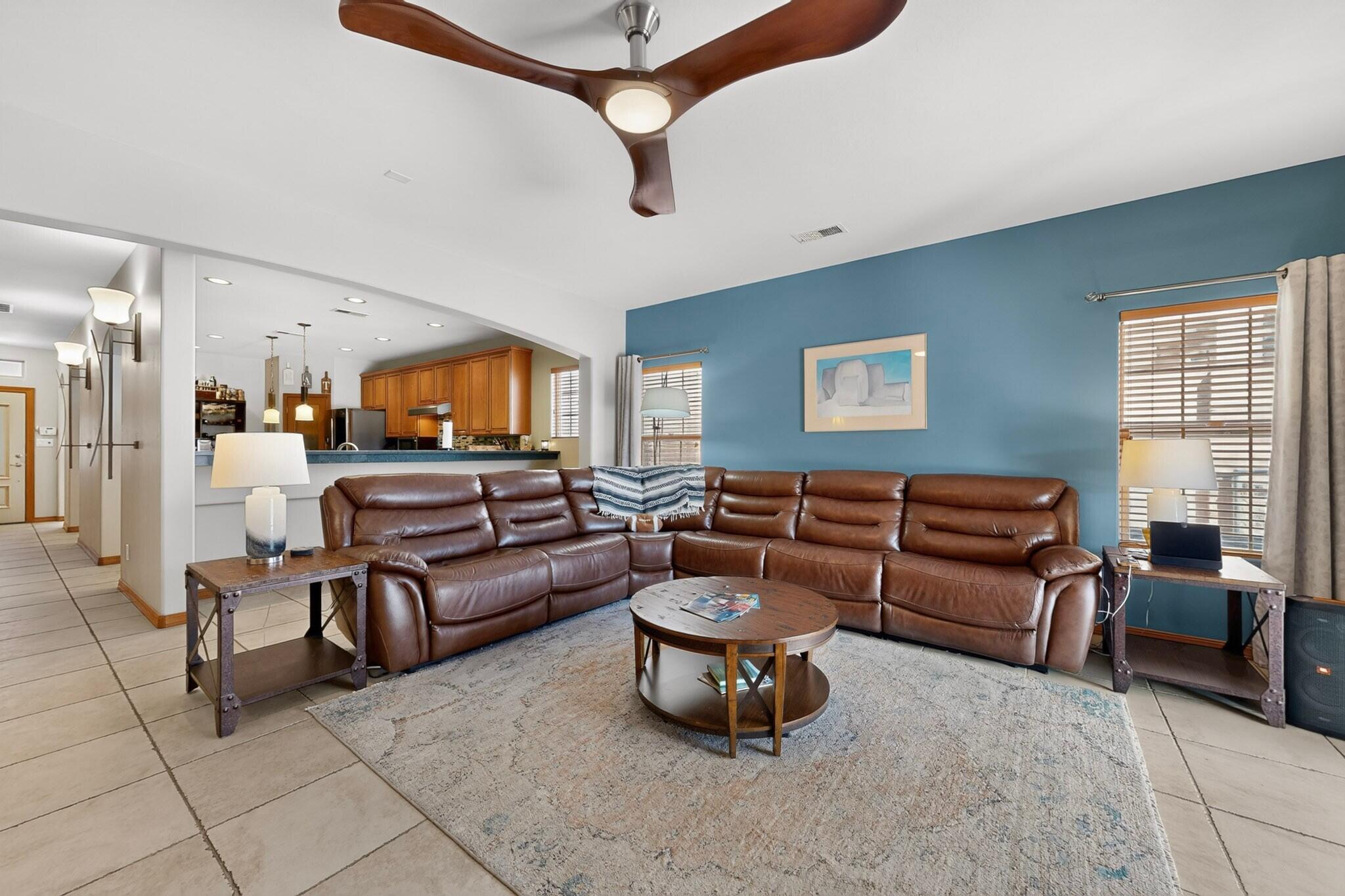 Photo 5 — 1610 Western Hills Drive SE
