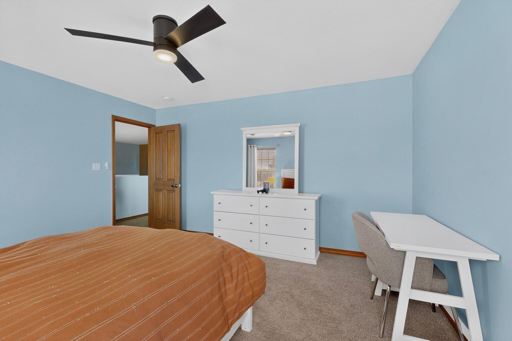 Photo 19 — 1610 Western Hills Drive SE