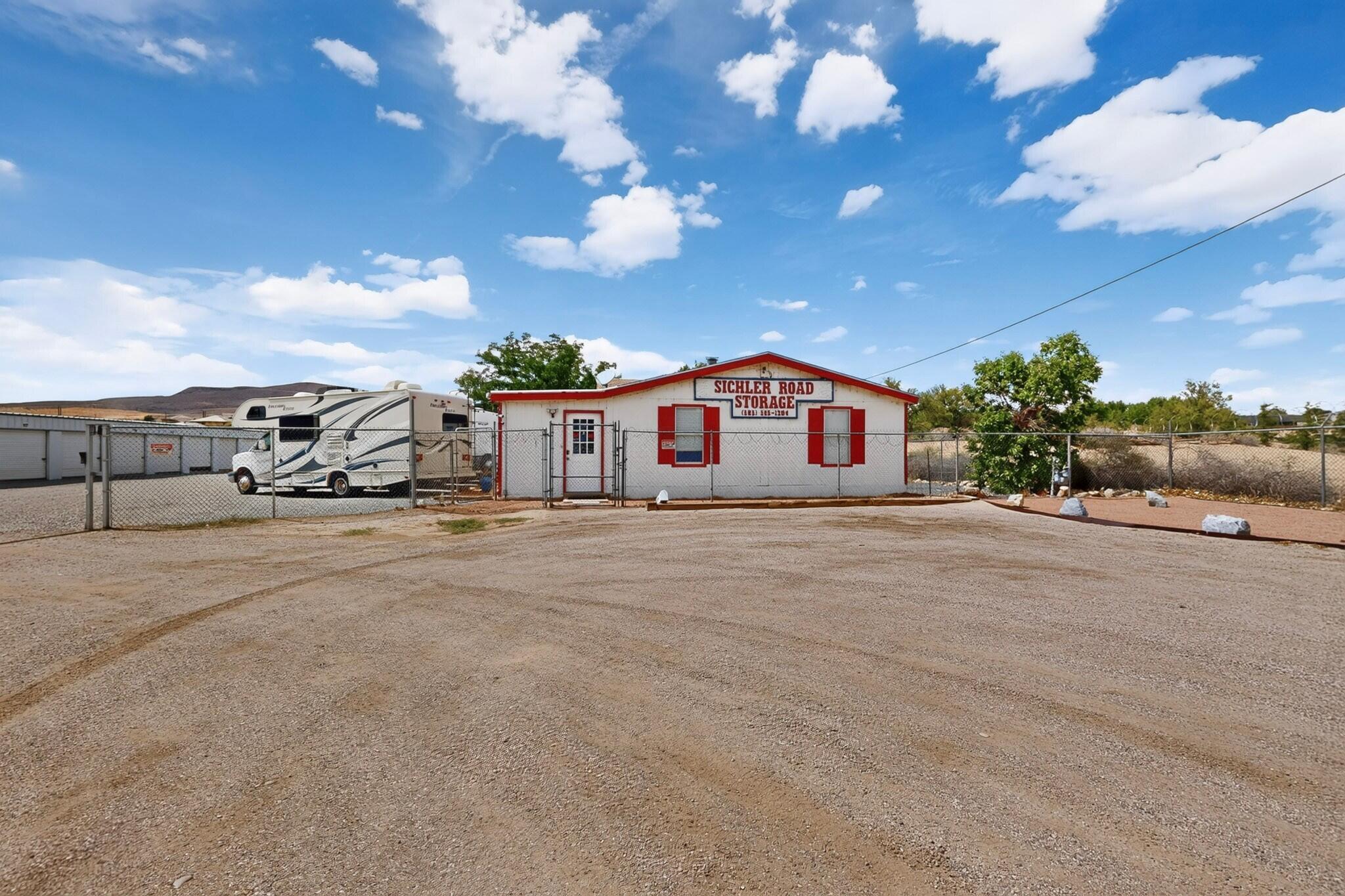Photo 16 — 1785 Sichler Road SW
