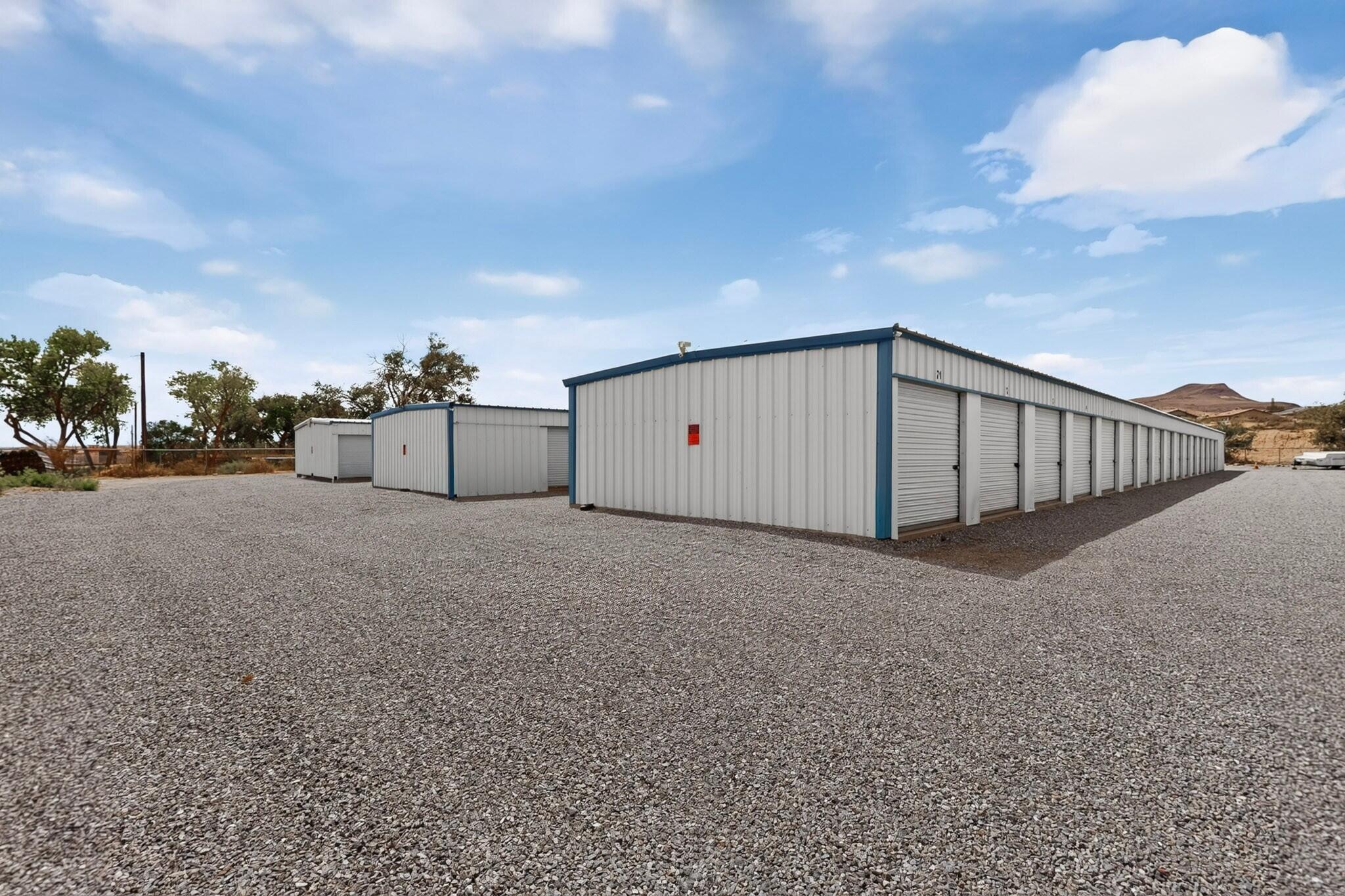 Photo 12 — 1785 Sichler Road SW