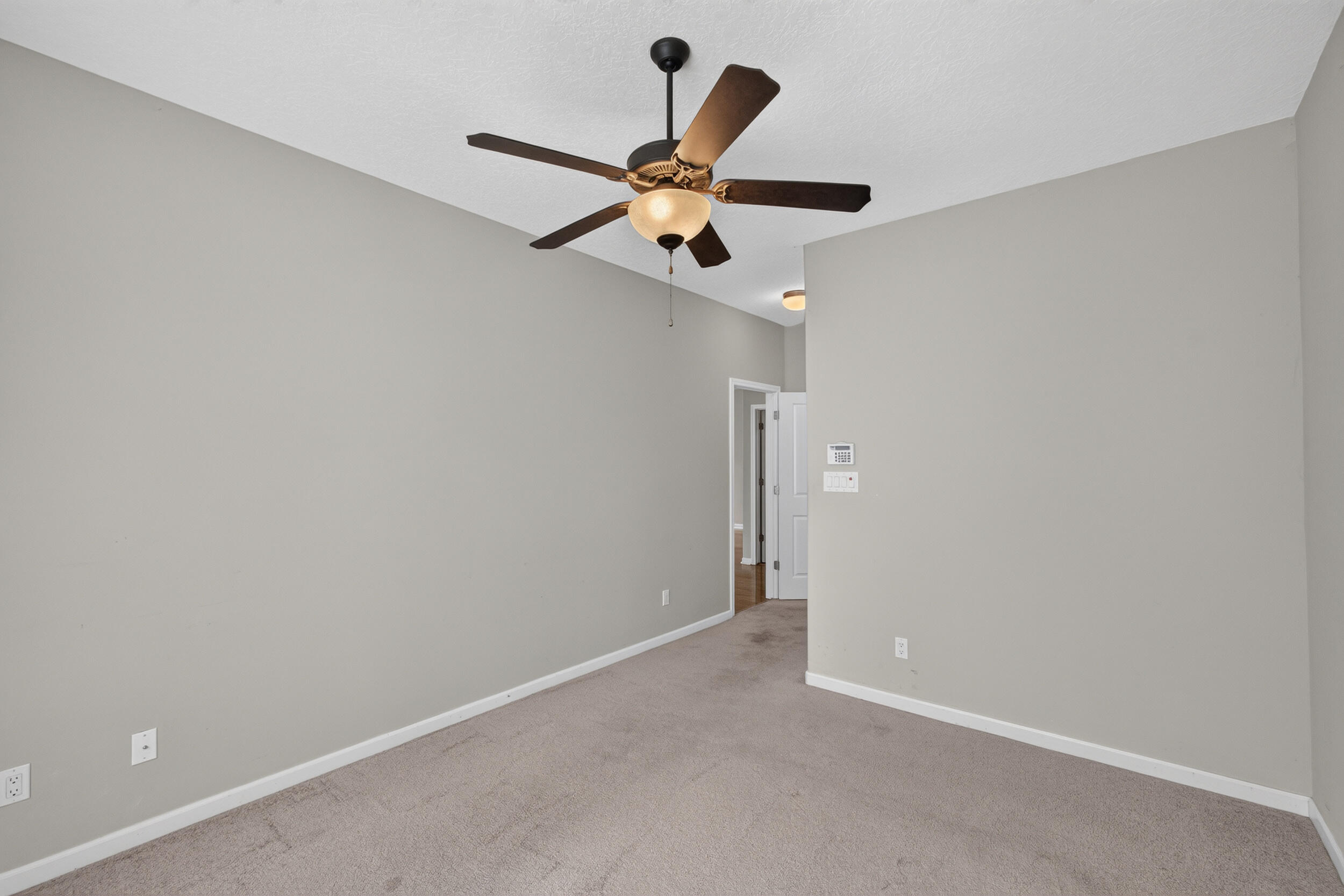 Photo 14 — 160 Zuni River Circle SW