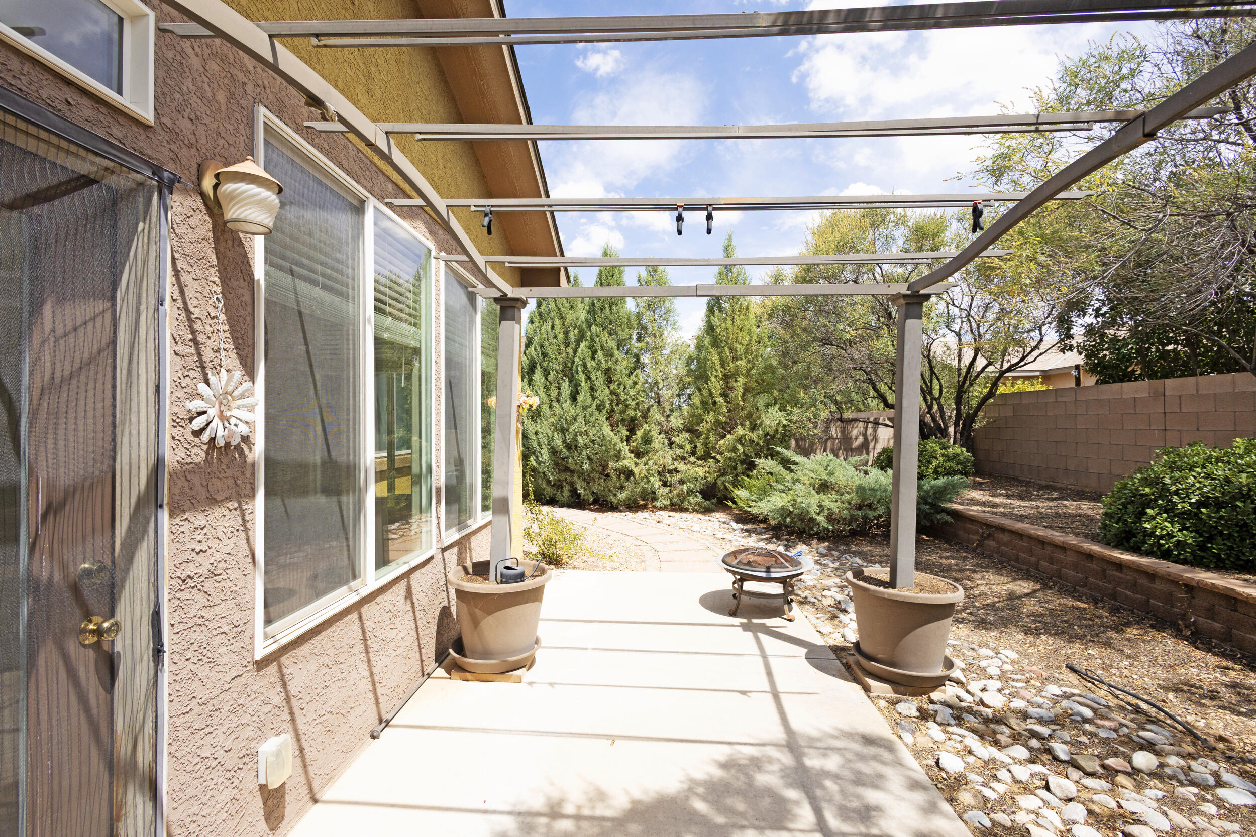 Photo 5 — 160 Zuni River Circle SW