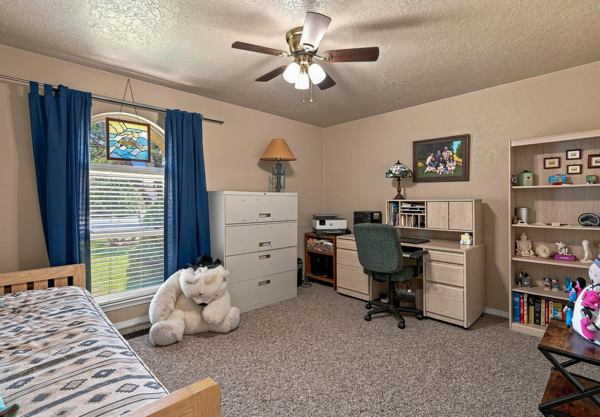 Photo 12 — 5413 Imperial Court NE