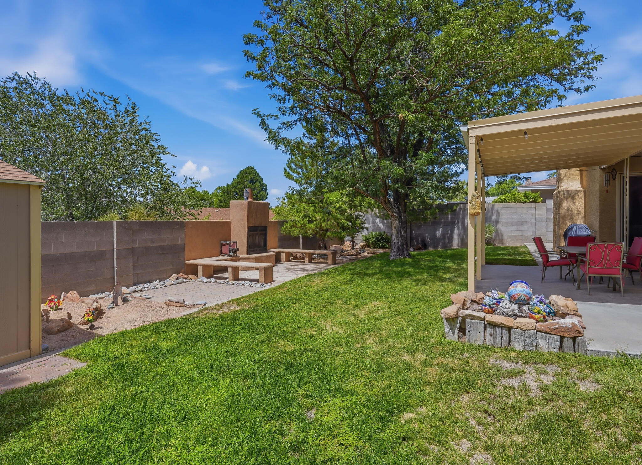 Photo 4 — 5413 Imperial Court NE